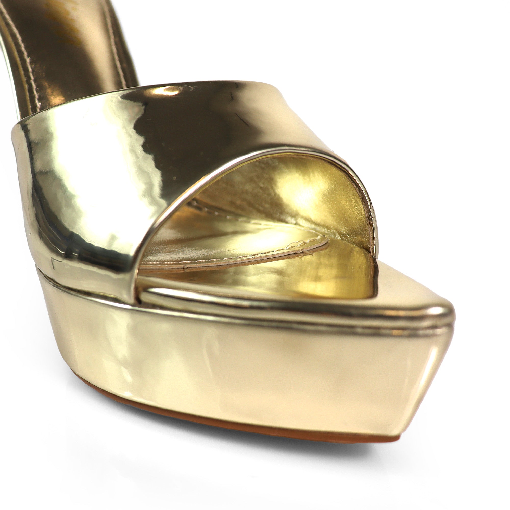 ADELINA-1  POINTED TOE PLATFORM MULE W HEEL GOLD