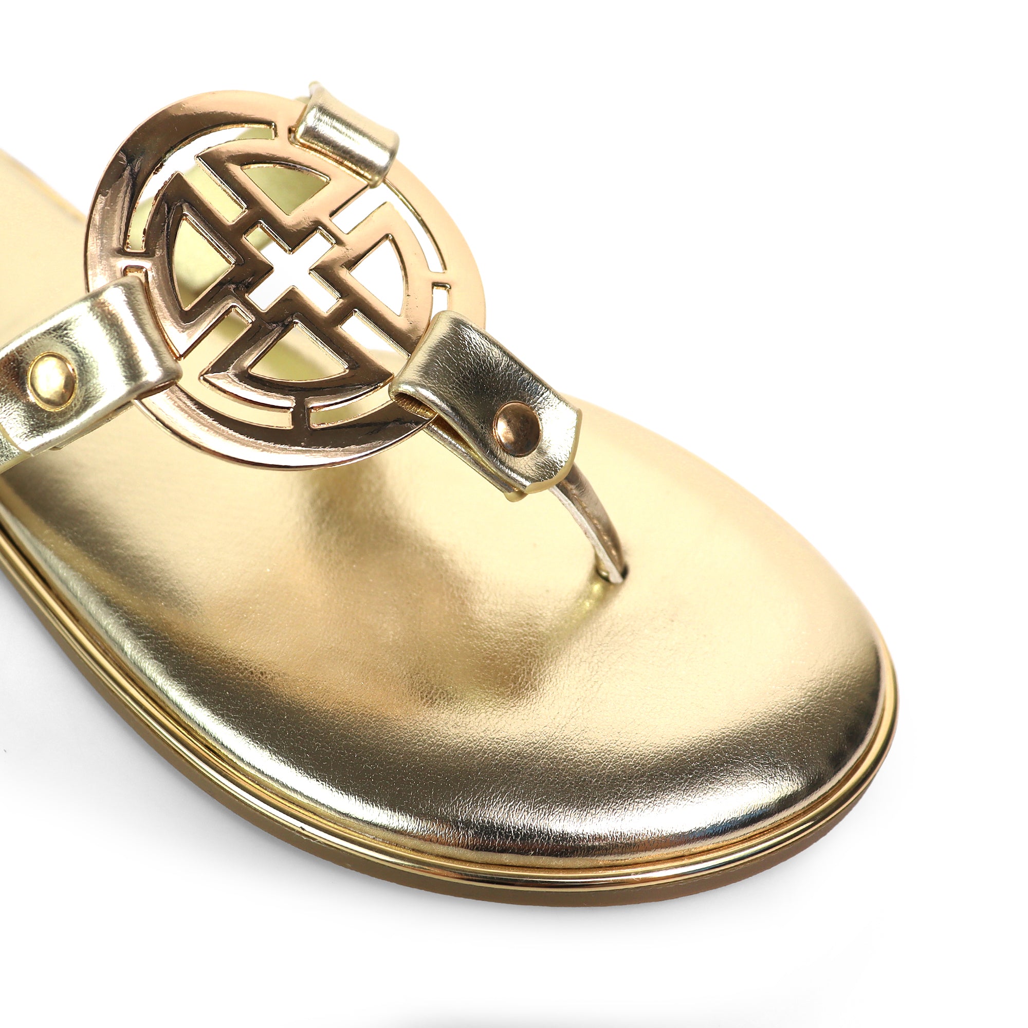 AMRIT-1 METALLIC GEOMEtRIC PENDANT THOUNG SLIDE SANDALS GOLD