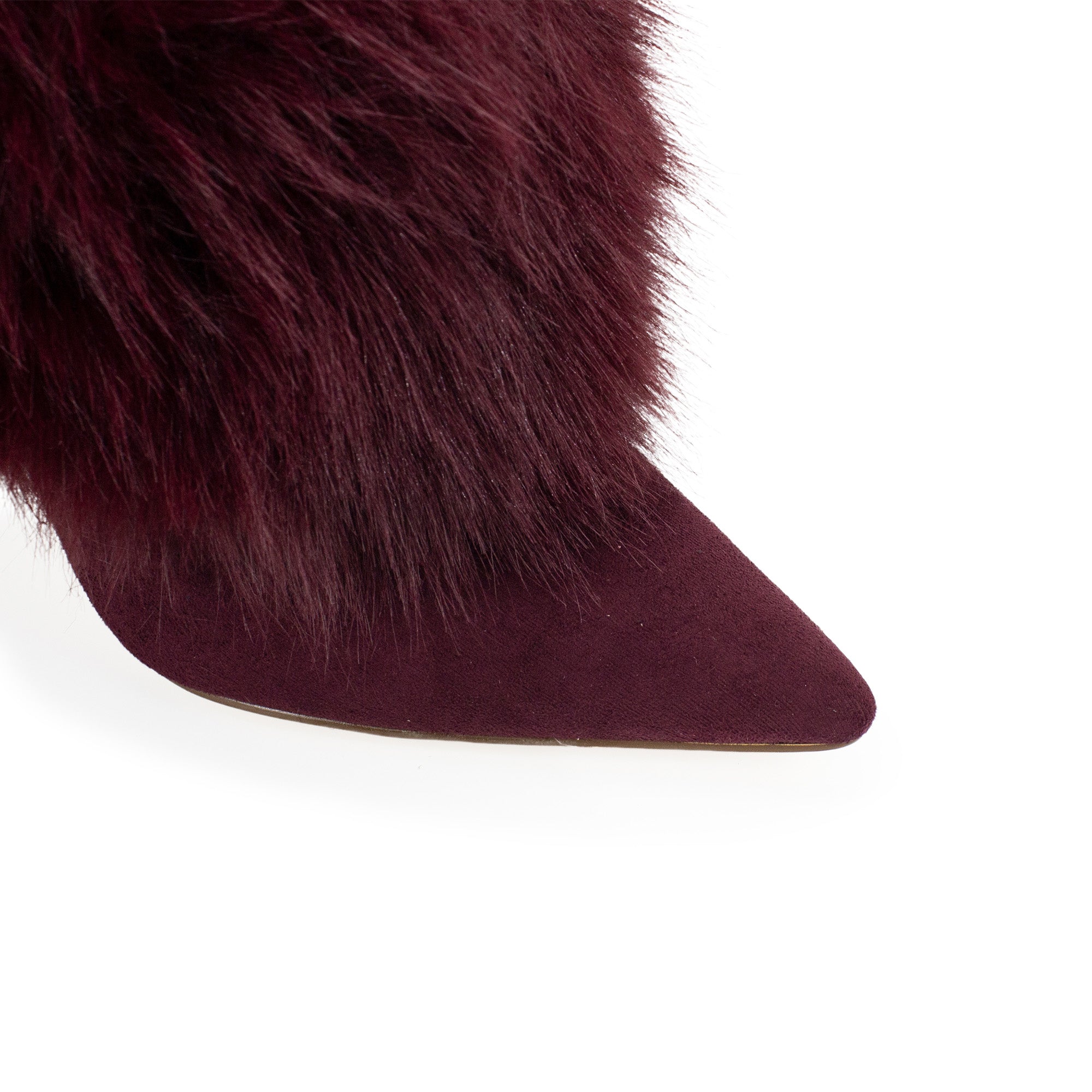 ANIQUE-1 FURRY BOOTIE WINE