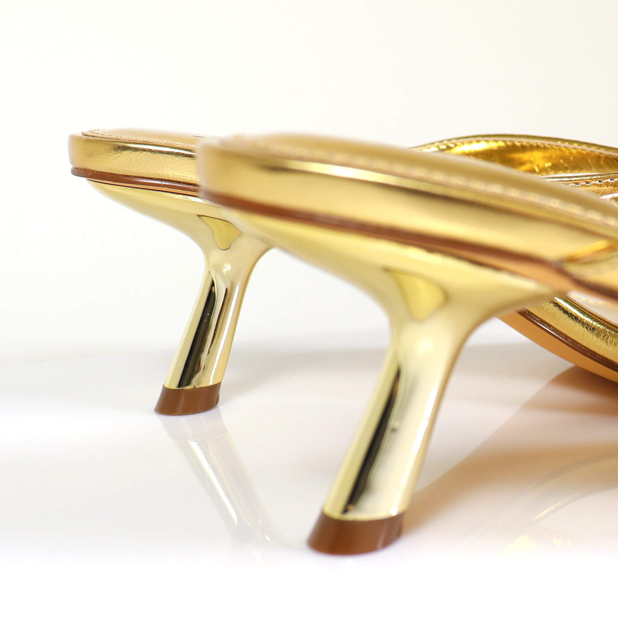 ANJA-6 Y2K KITTEN SANDAL W/ HEEL GOLD