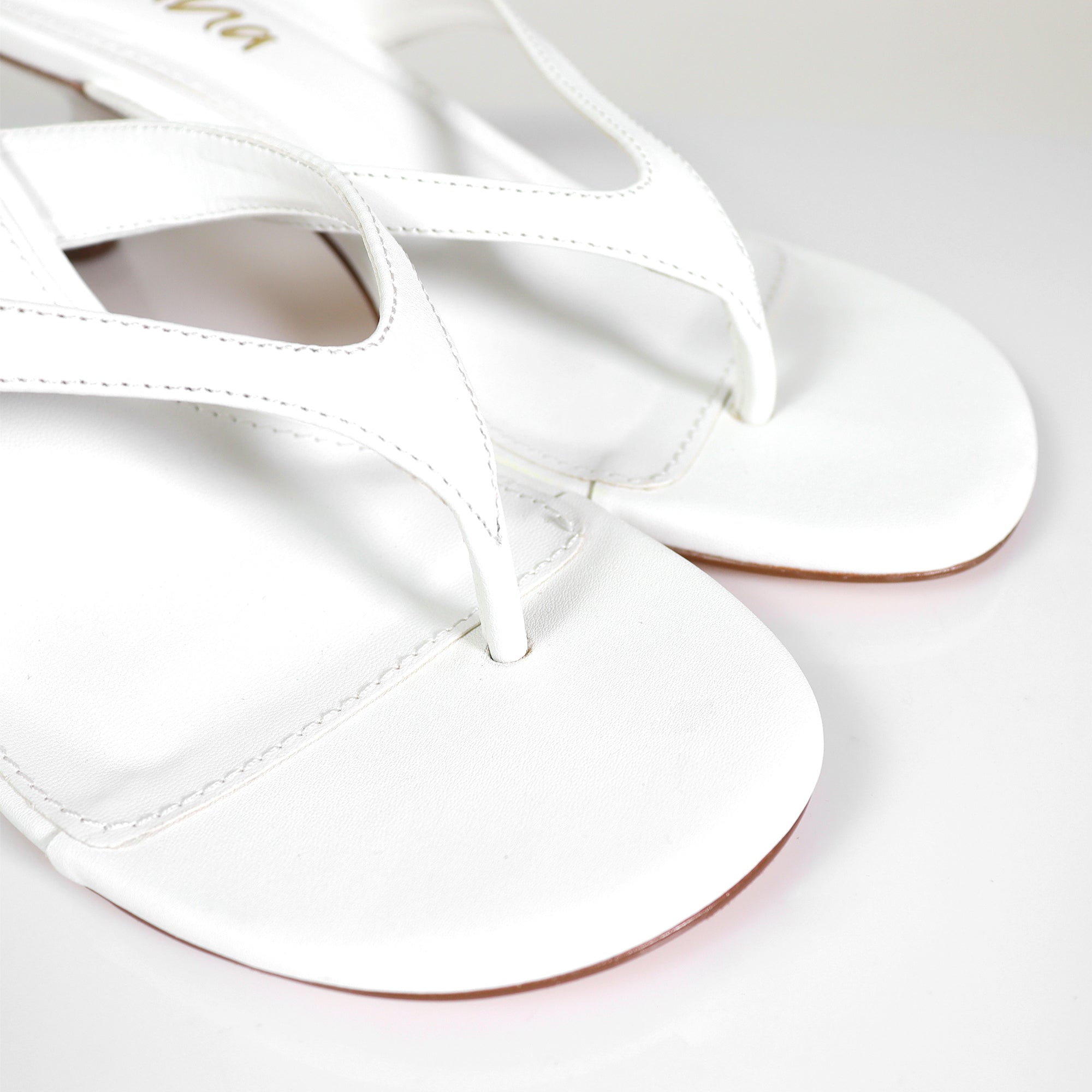 ANJA-6 Y2K KITTEN SANDAL W/ HEEL WHITE