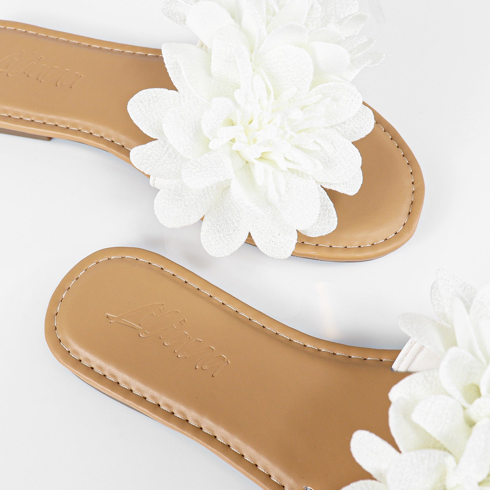 ANYA-17 ROUND TOE FLOWER SLIDER WHITE