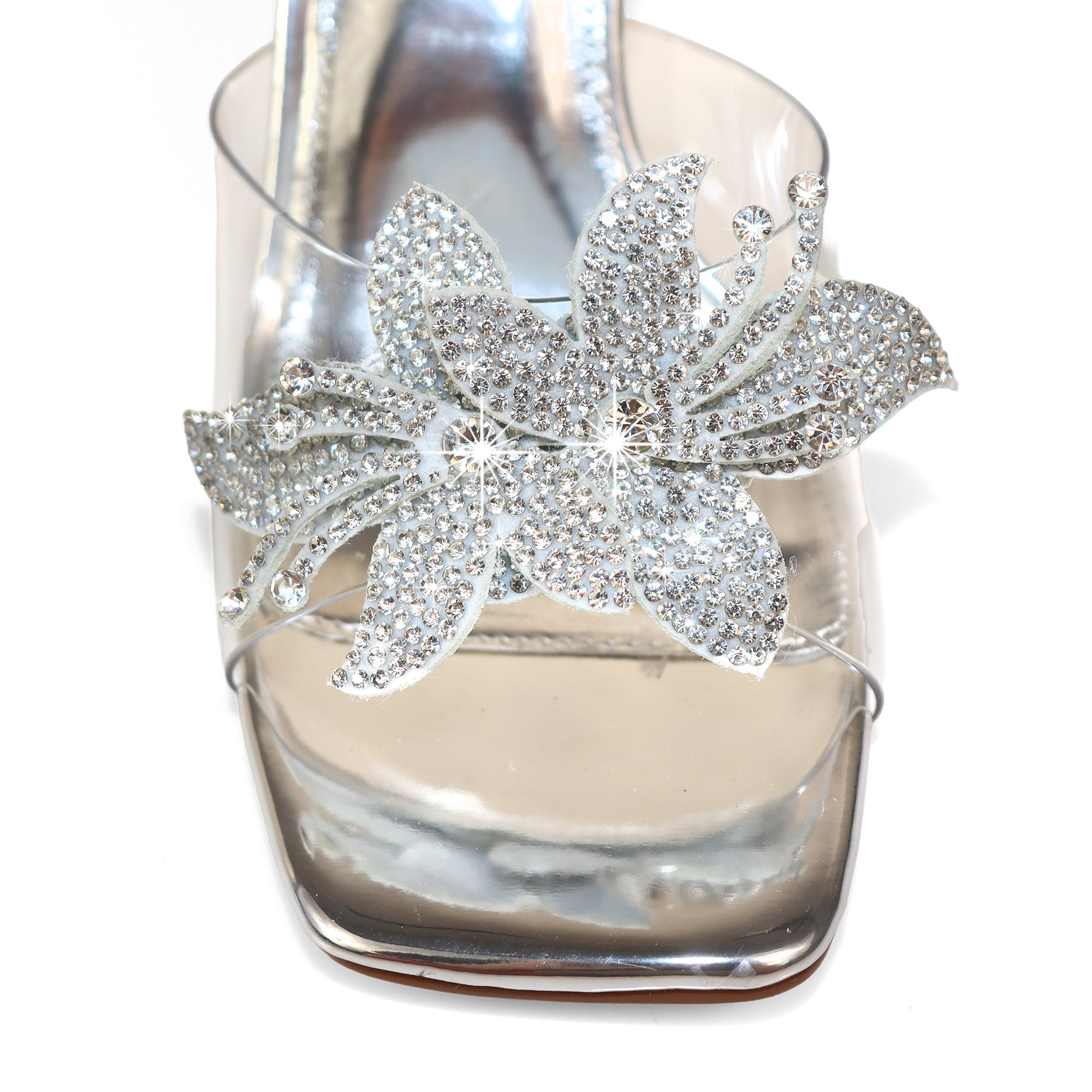 APRIL-1  RHINSTONE FLOWER W/ CRYSTAL SPOOL HEEL SILVER