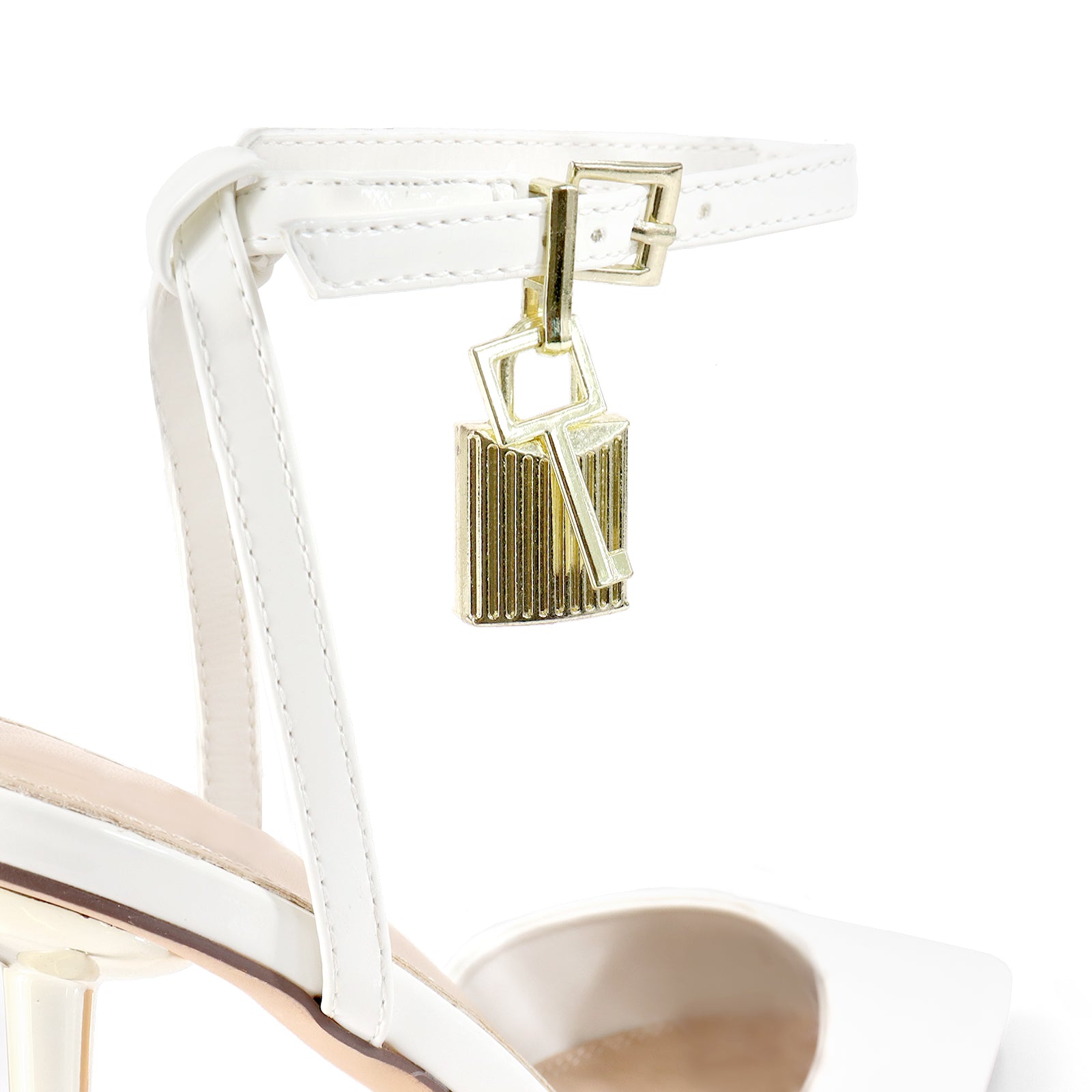 BANKS-68 POINTED TOE PUMP W/ PENCIL HEEL WHITE