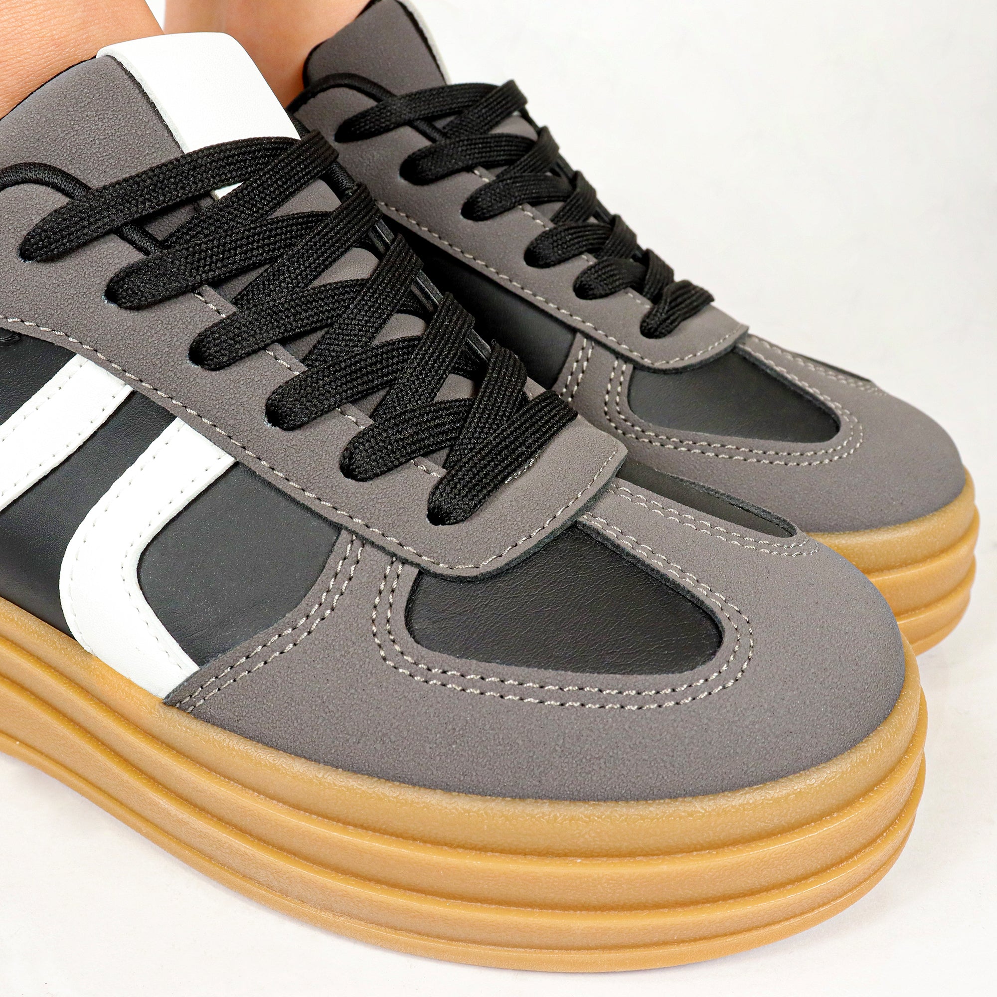 BATA-1- THINK GUM SOLE TRAINERS SNEAKER BLACK