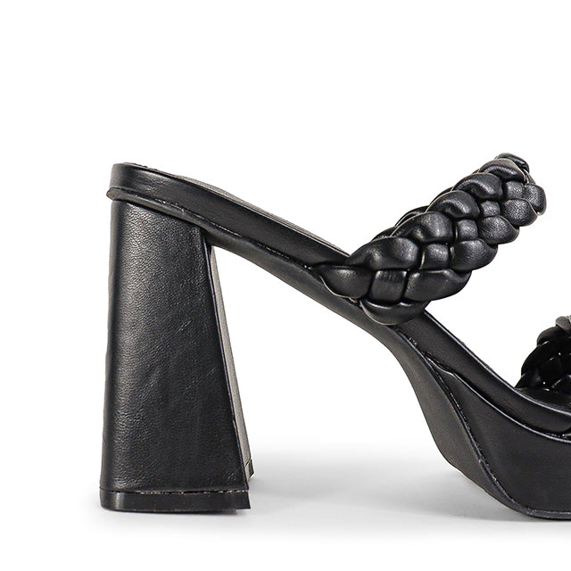 BETRIX-1 BRAIDED WITH CHUNCKY HEEL-BLACK