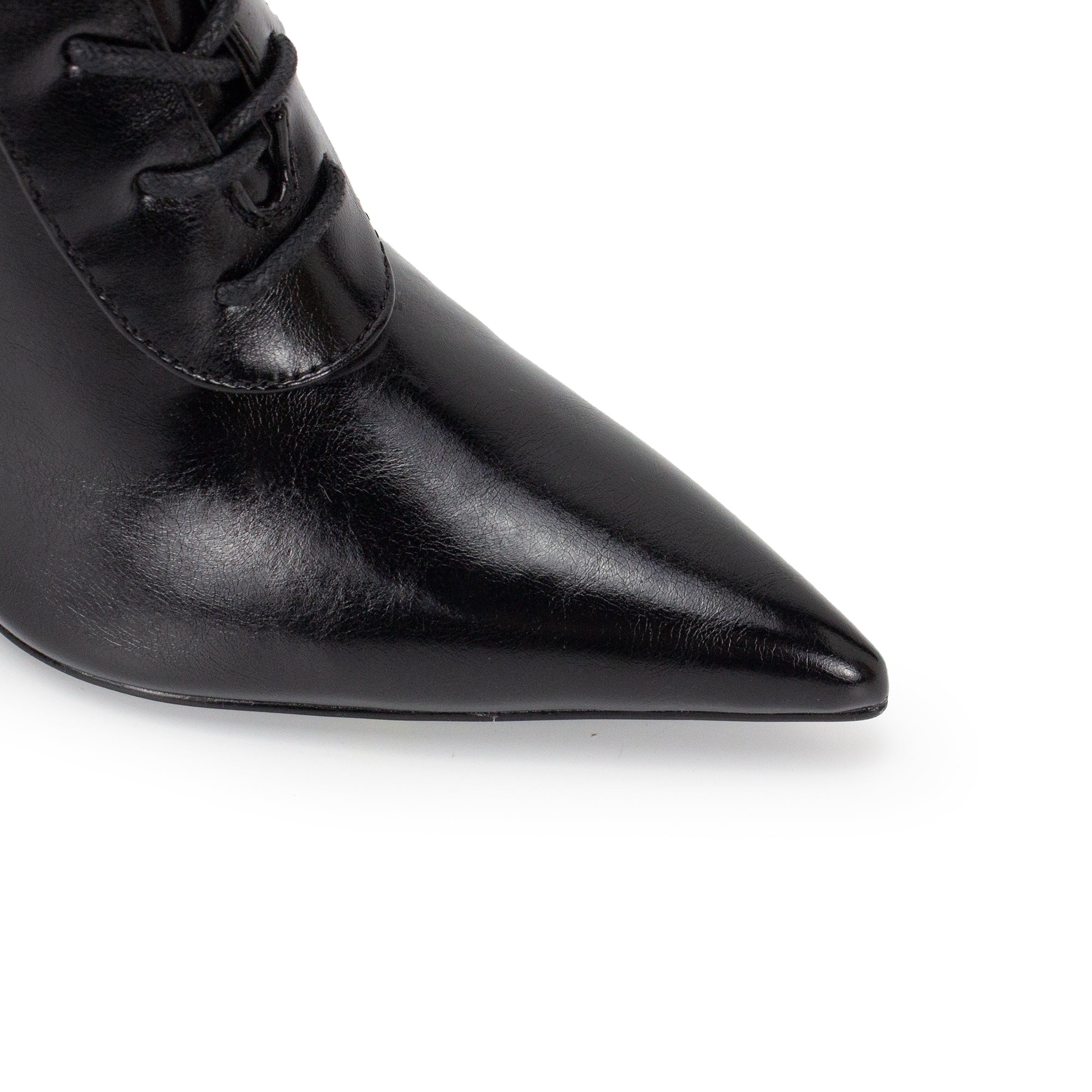 BEXIE-65 POINTED TOE  BELT LACE UP BOOTIE W HEEL BLACK