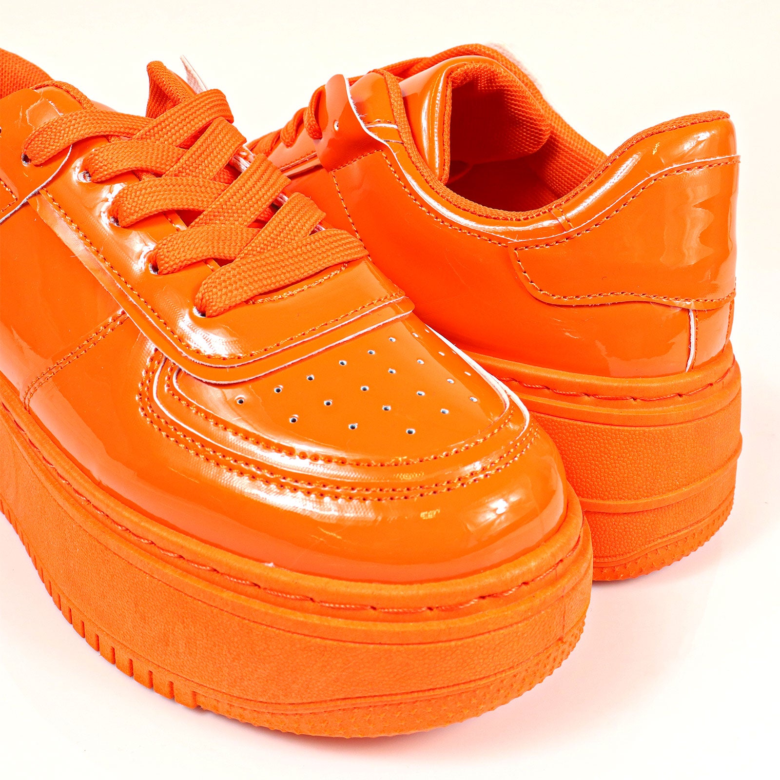 BILLIE-1 THICK SOLE RETRO PATENT SNEAKER ORANGE