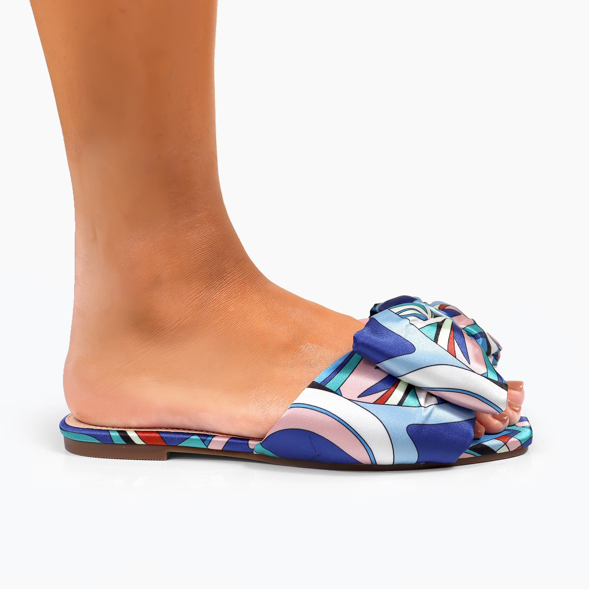 BREEZY-6 OVERSIZED PADDED BOW SANDAL BLUE