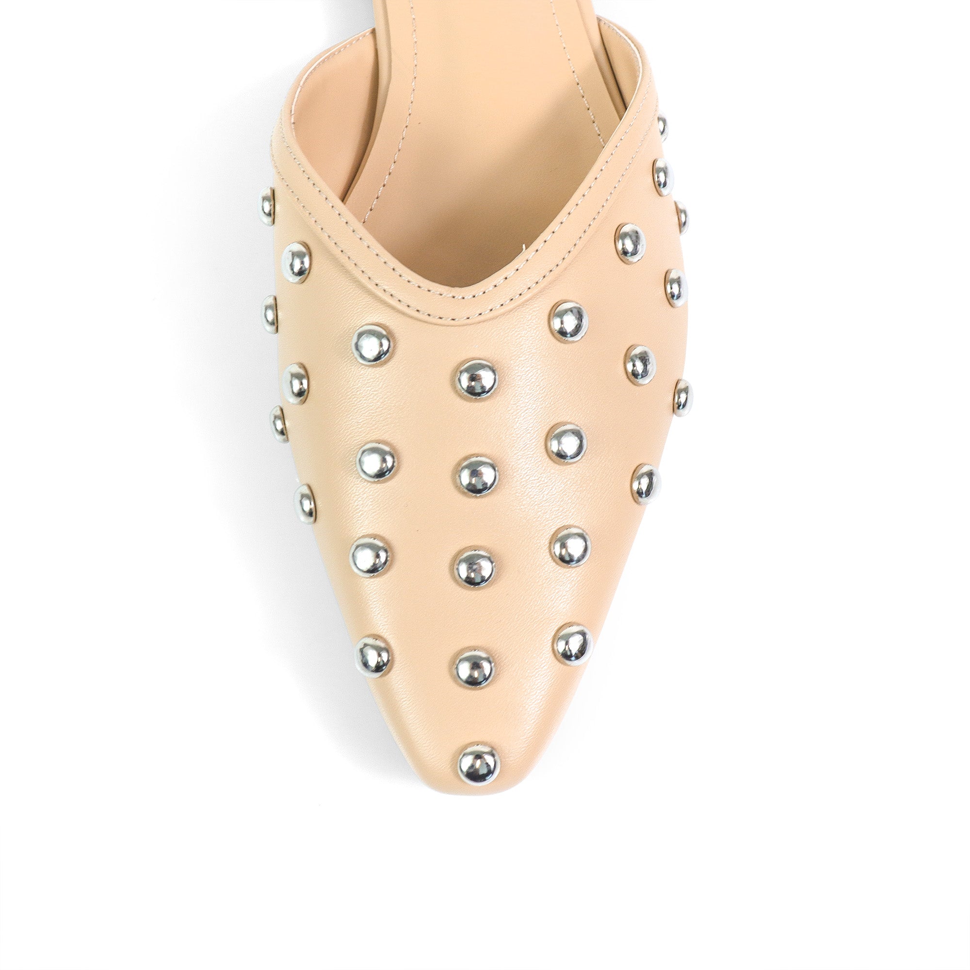 CHESS-1 STUDDED MULE FLAT BEIGE