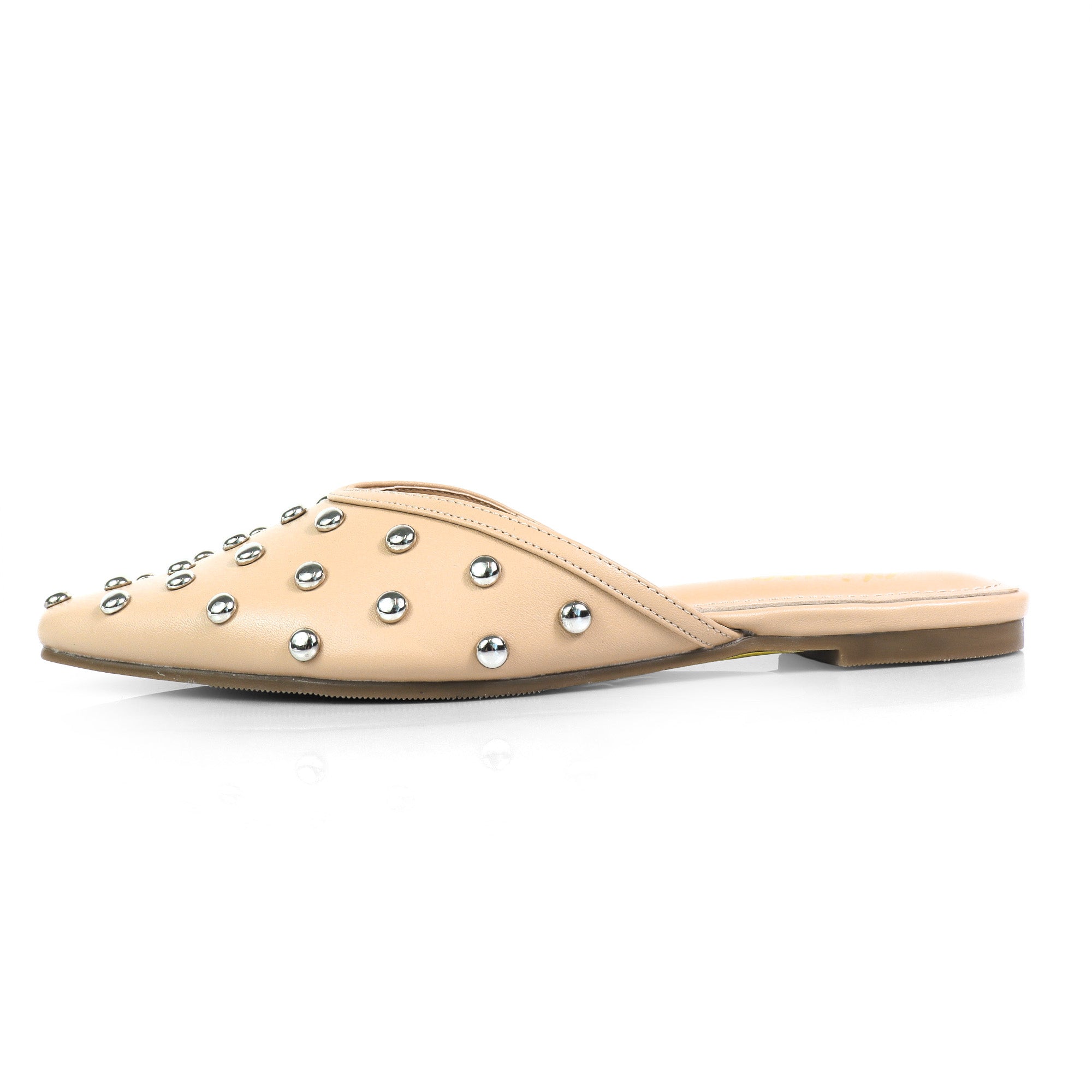 CHESS-1 STUDDED MULE FLAT BEIGE