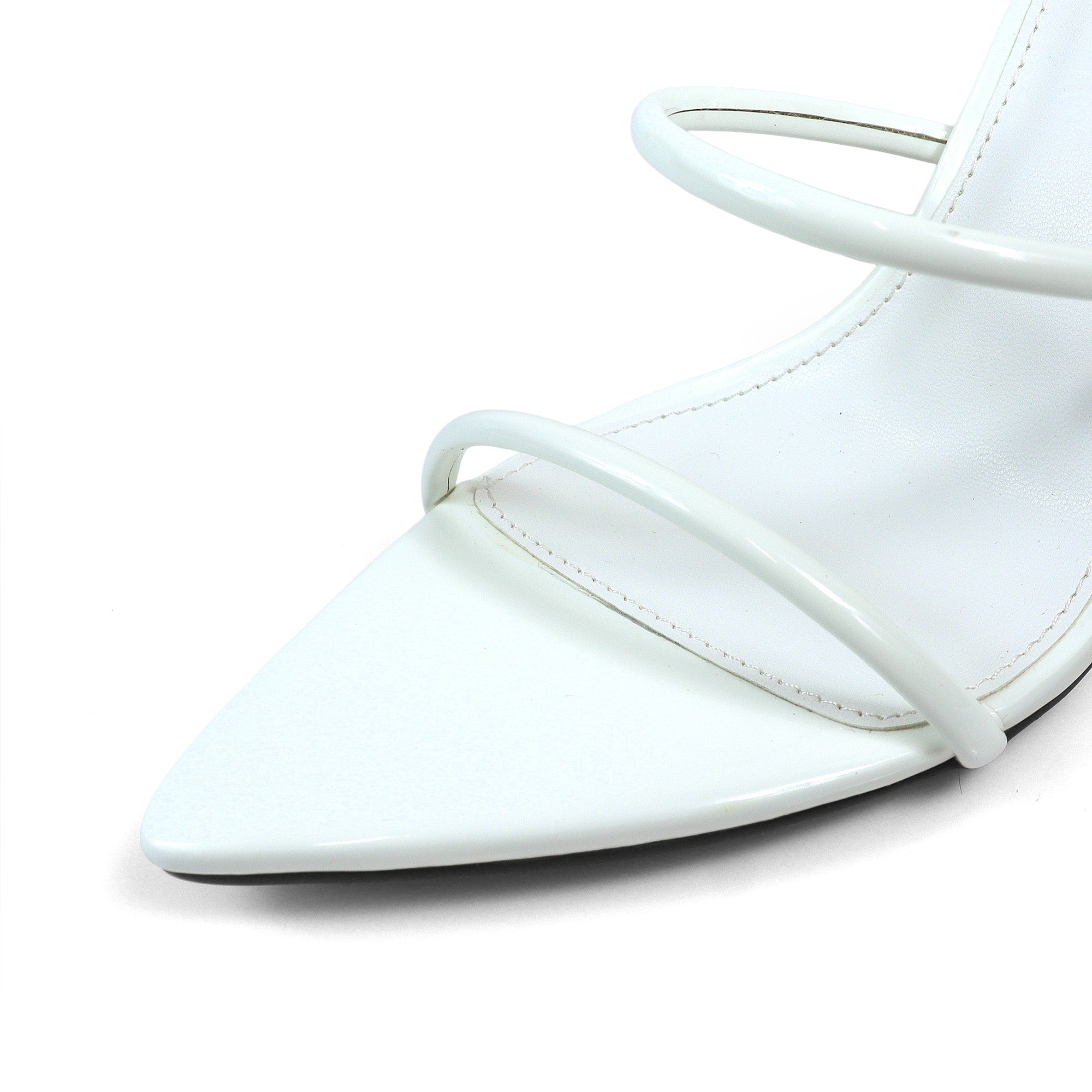 DIVA-4 POINTED TOE STRAP W/ STILETTOS HEEL WHITE