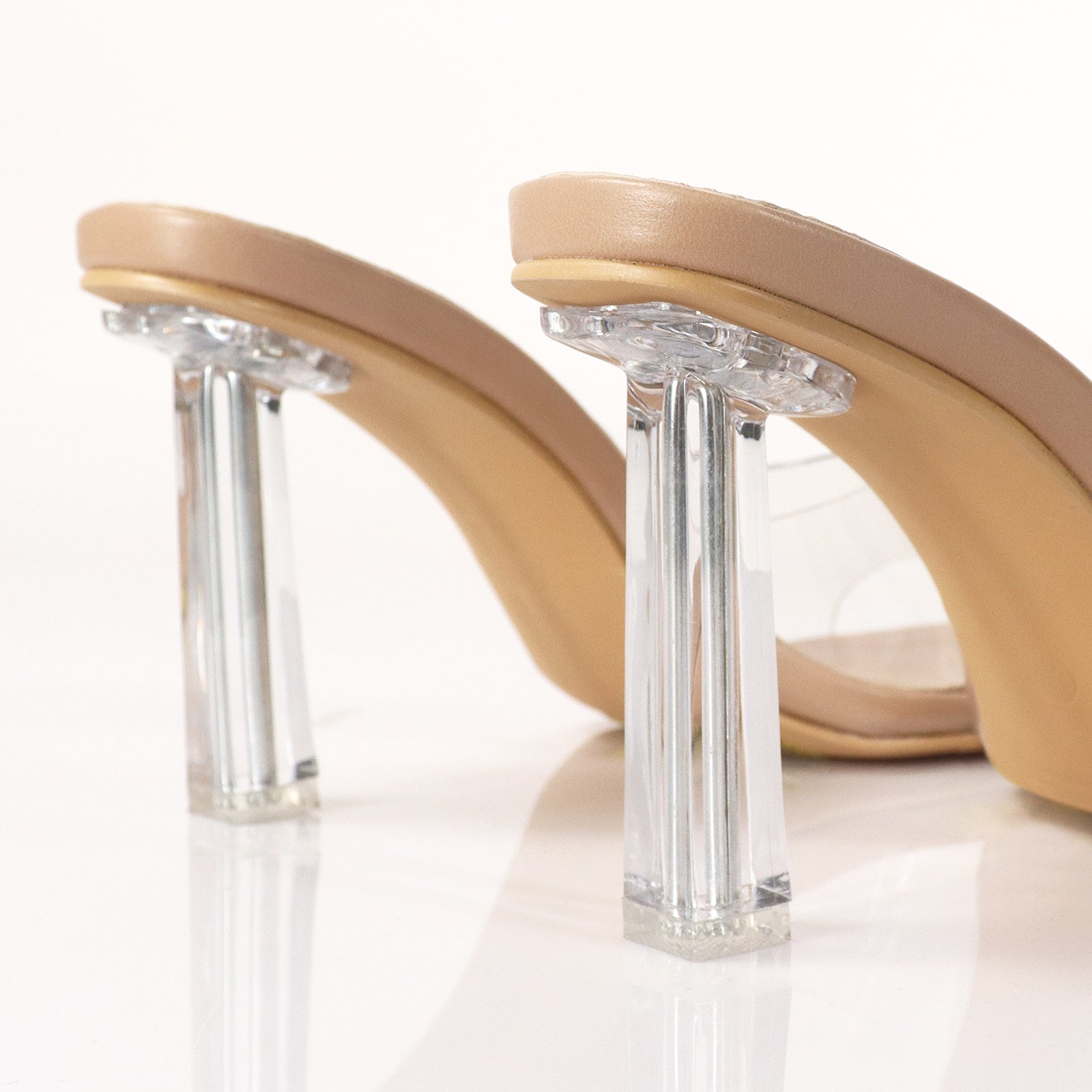 ELISA-1 CLEAR STRAP W/ RECTANGULAR PRISM HEEL NUDE