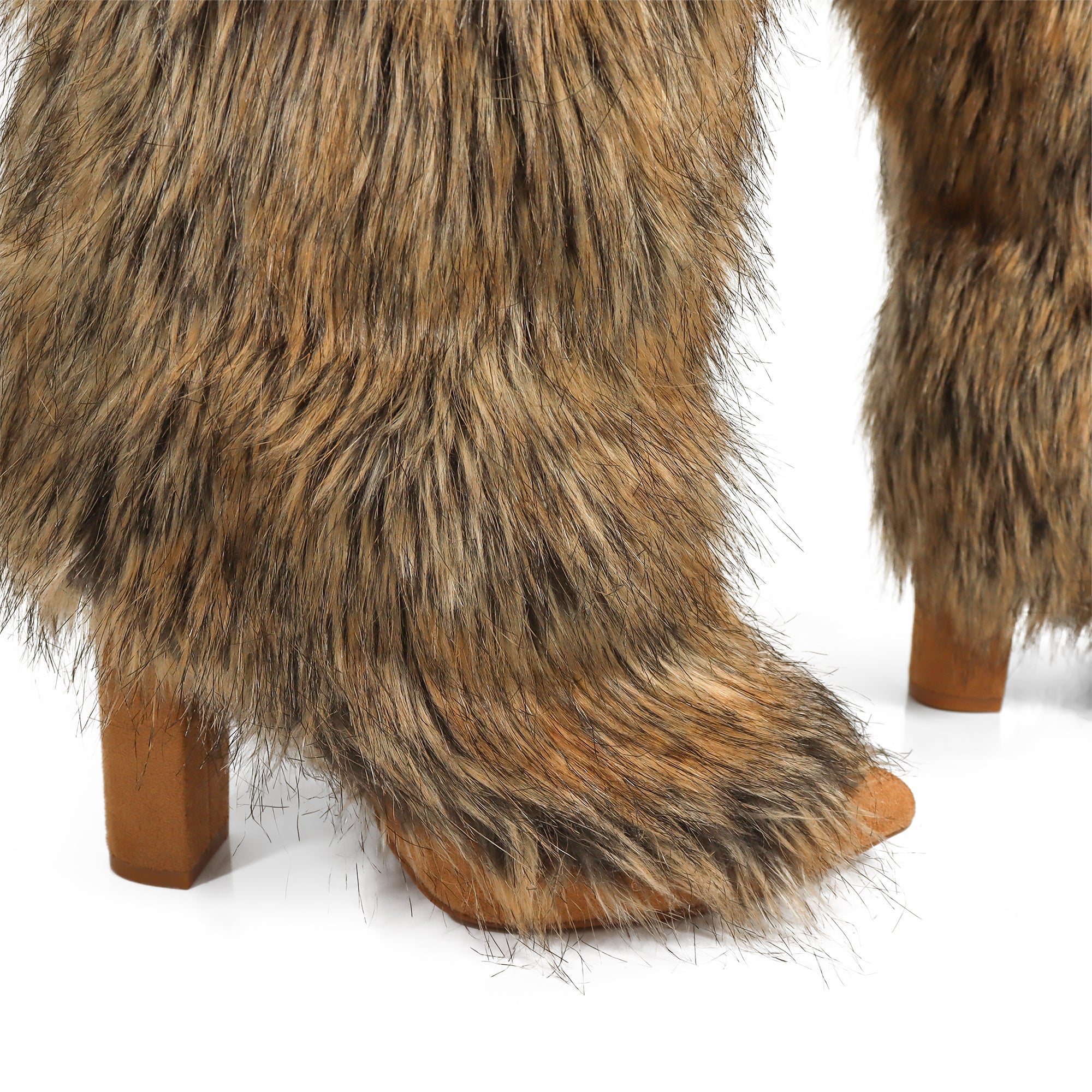 FANCY-1 POINTED TOE KNEE HIGH FUR BOOTS W/ CHUNCKY HEEL NATURAL