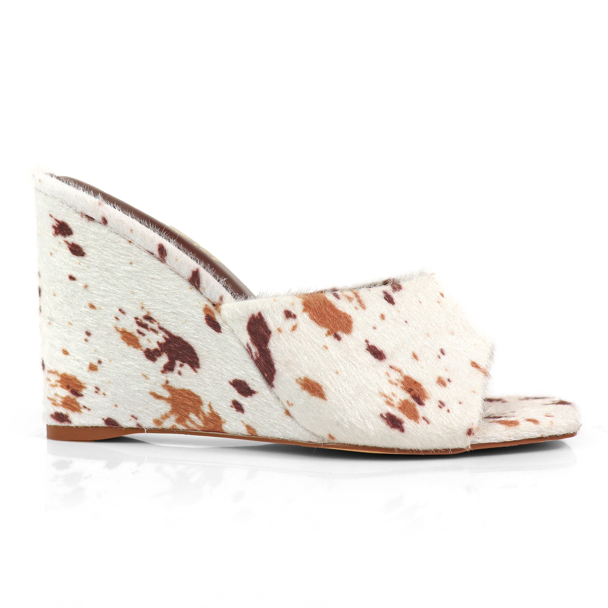 GILDA-4 WEDGE MULE COW