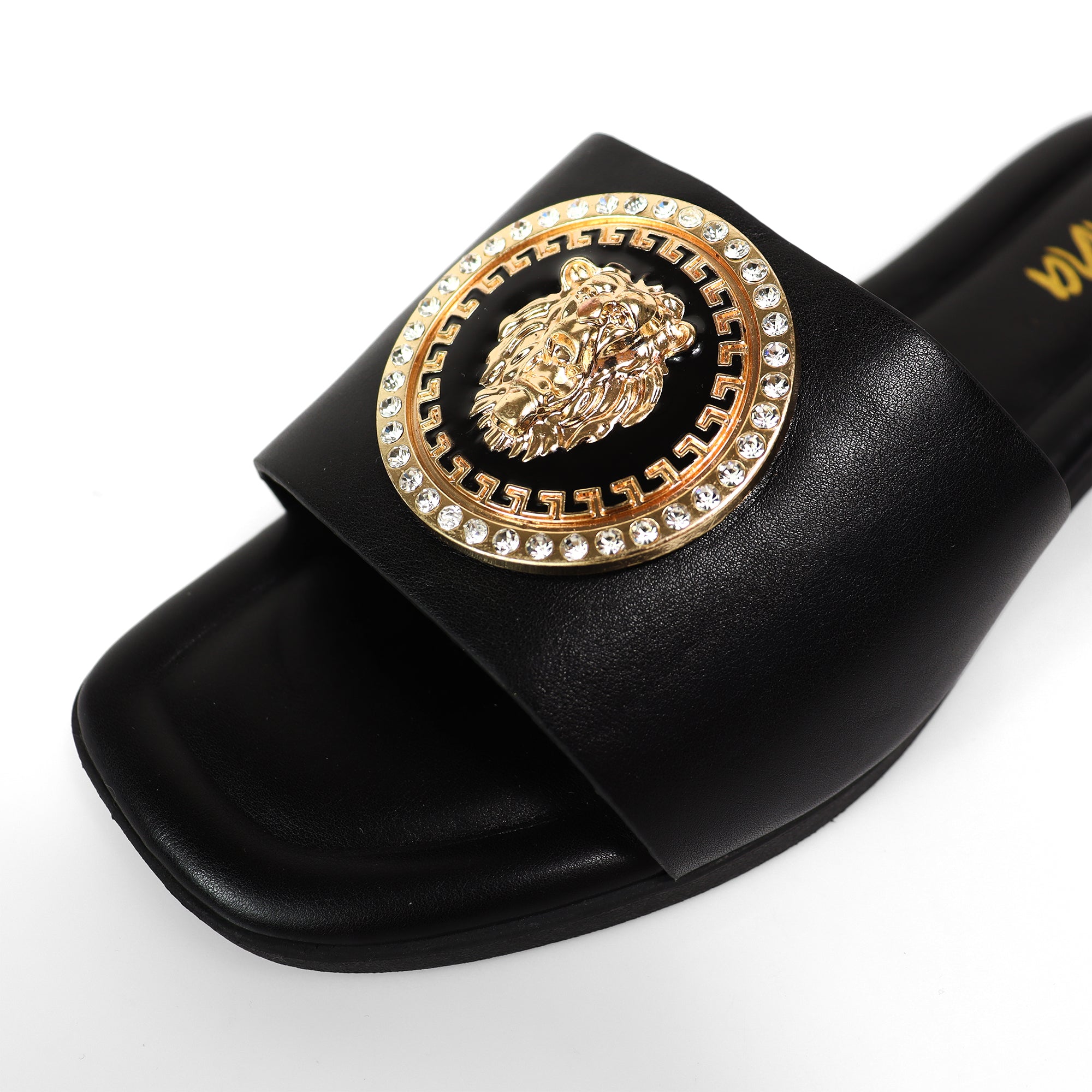 HAILIE-3 OPEN TOE LION PENDANT FLAT SLIDE SANDAL BLACK