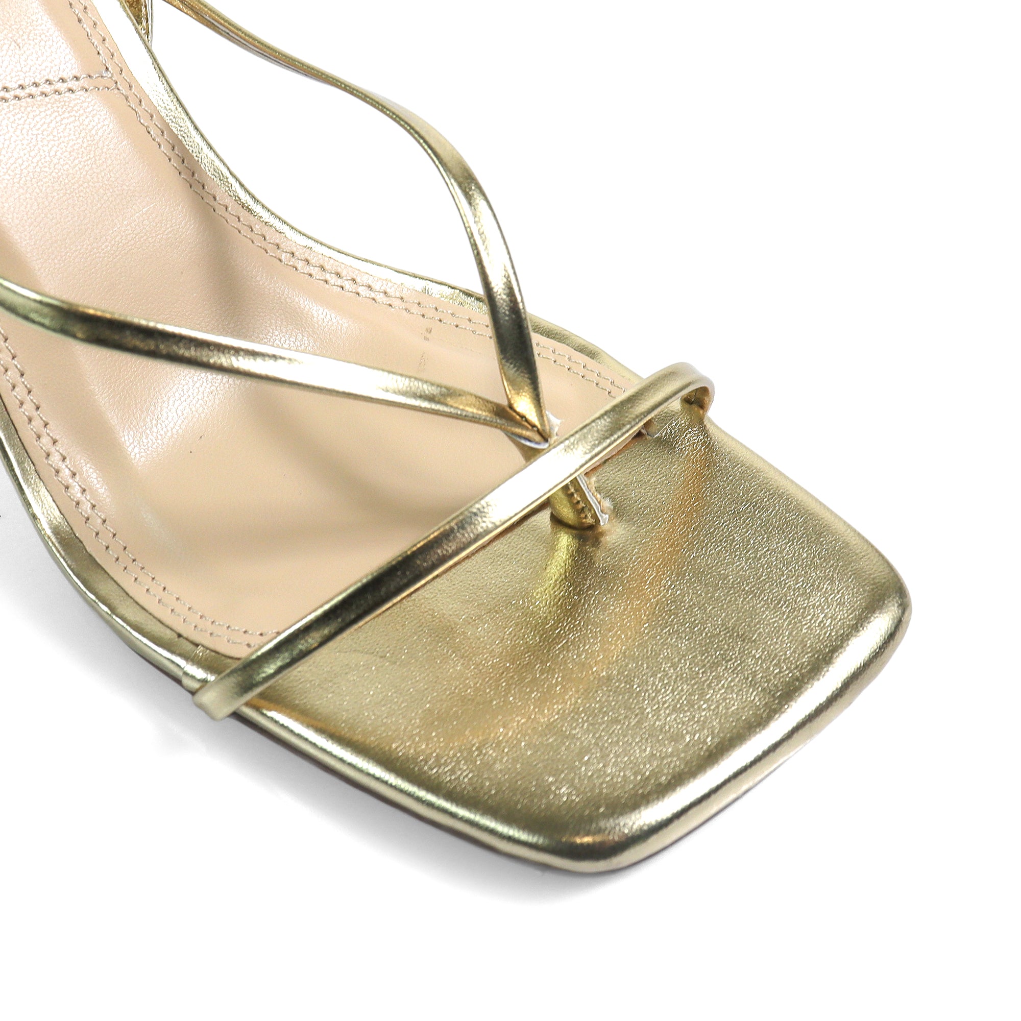 JULIE-1 SQUARED TOE ANCKLE STRAP W/ HEEL GOLD