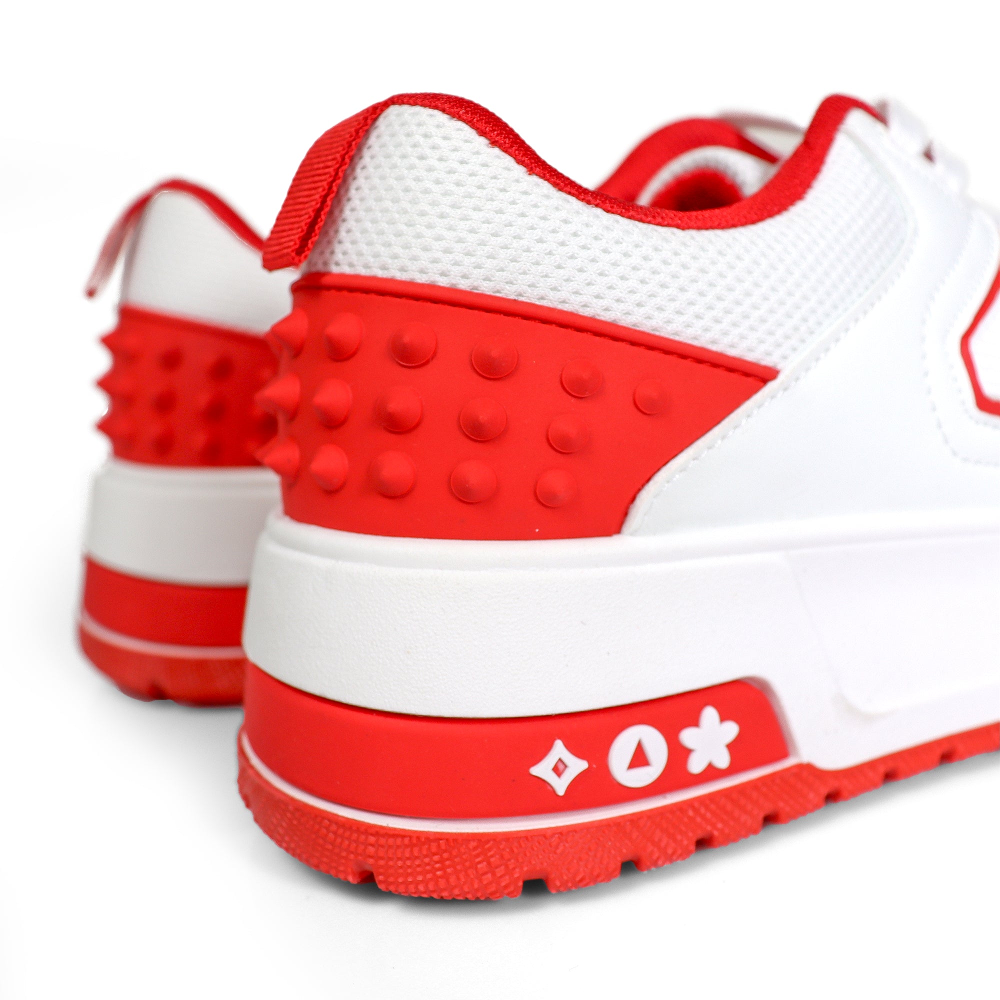 LANDA-3 CLASSIC WHITE SNEAKER SPIKE DETAIL W/ THICK PLATFORM RED