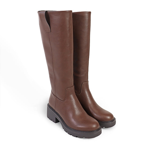 LINDSEY-1 CALF BOOT W/ LUG SOLE CHOCOLATE
