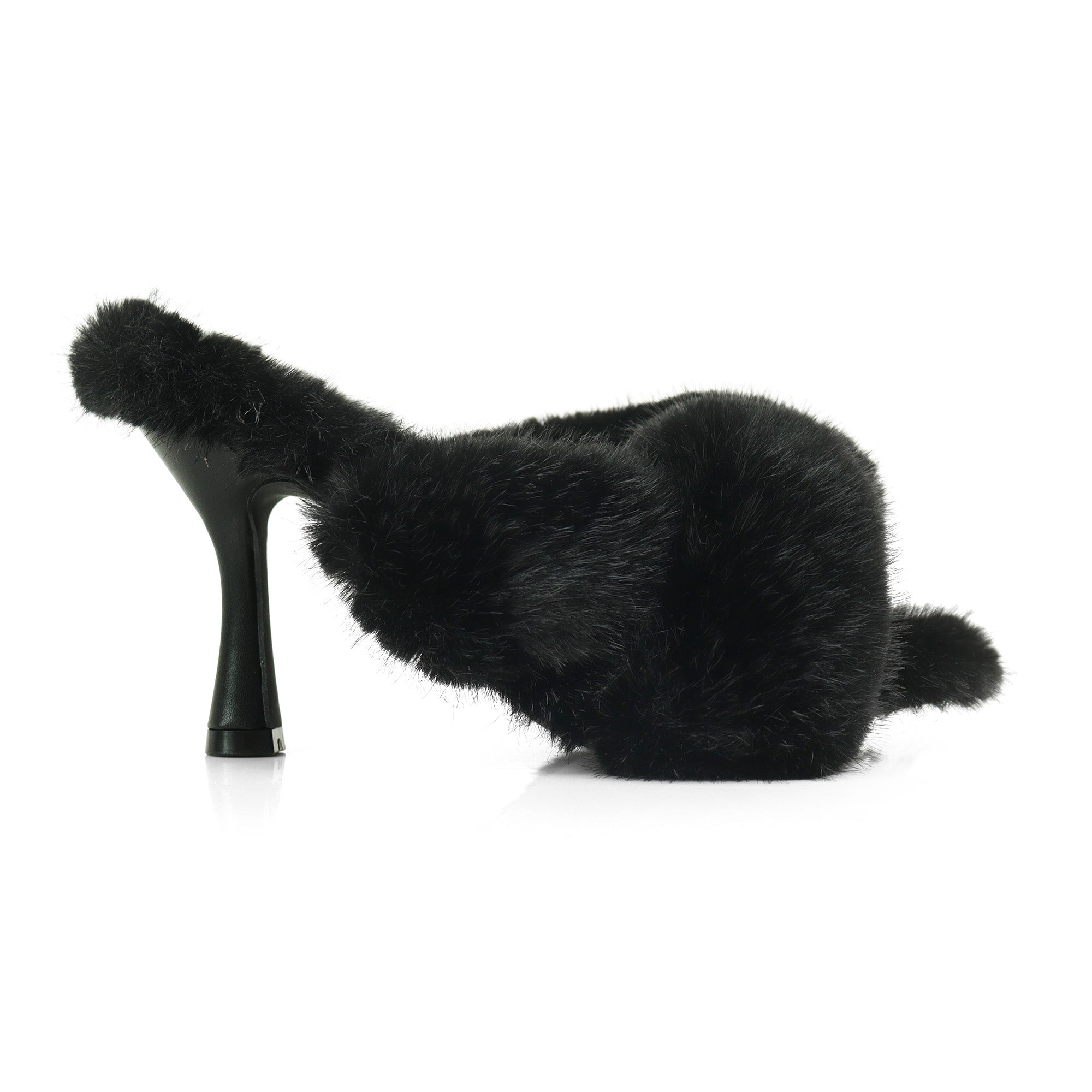 LUX-1 CROSS FLUFFY W/HEEL BLACK