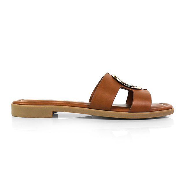 MALENA-1 FLAT SANDAL W/ ROUND GOLD PLATE TAN