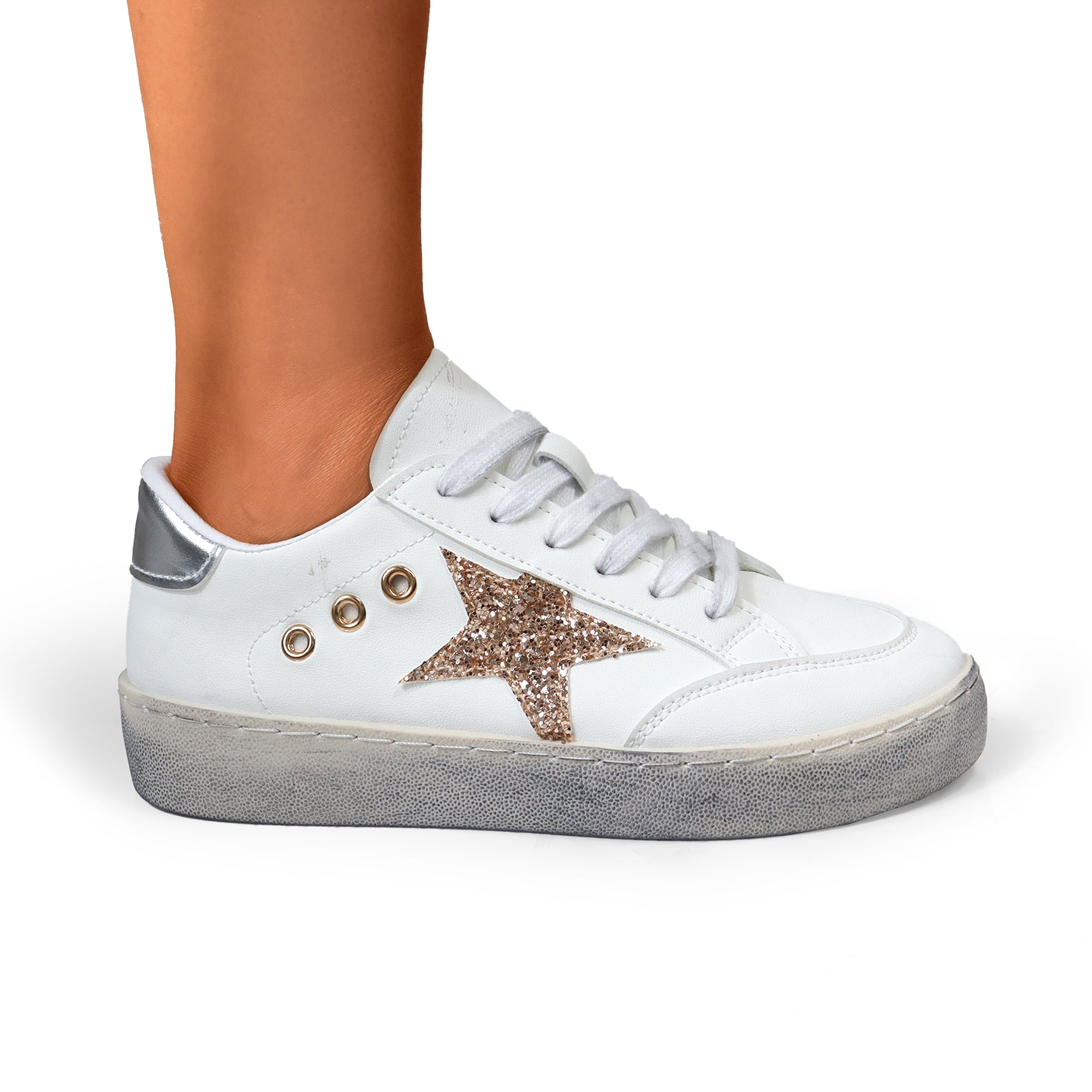 MONDAY-3  BURNISH EFFECT PATCHED SNEAKER GOLD