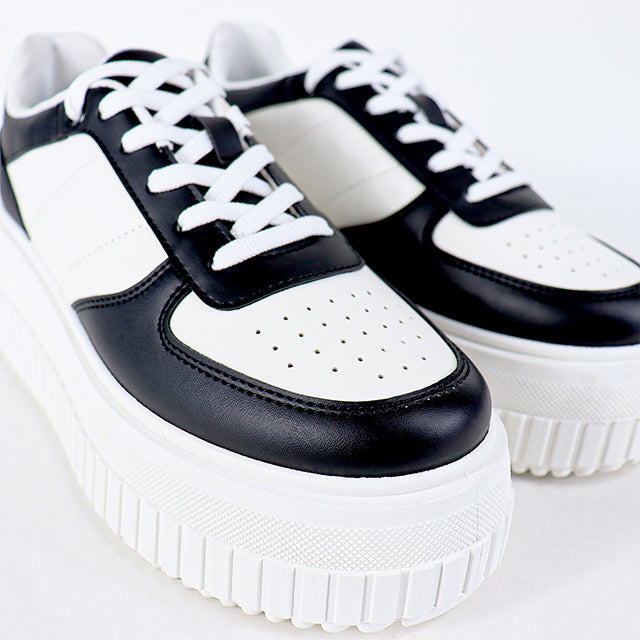 MOORE-1 THICK PLATFORM LACE-UP SNEAKERS BLACK