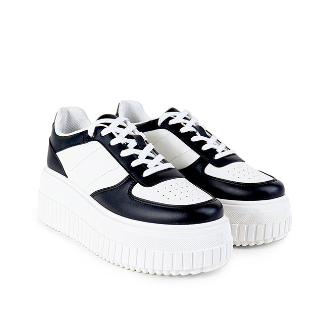 MOORE-1 THICK PLATFORM LACE-UP SNEAKERS BLACK