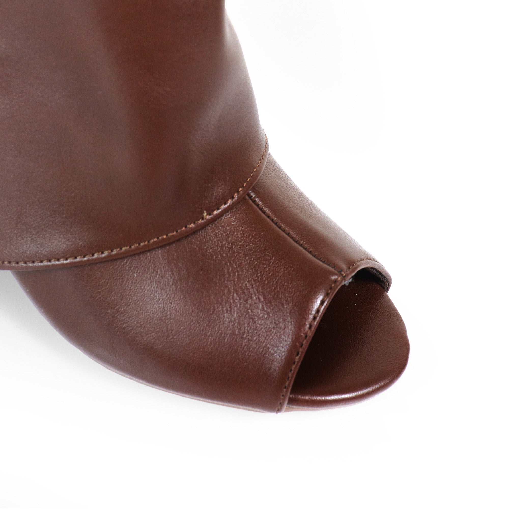 MUTTO-28 PEEL TOE RING DRAPEOVER SHORT BOOTIES W/ WEDGE BROWN