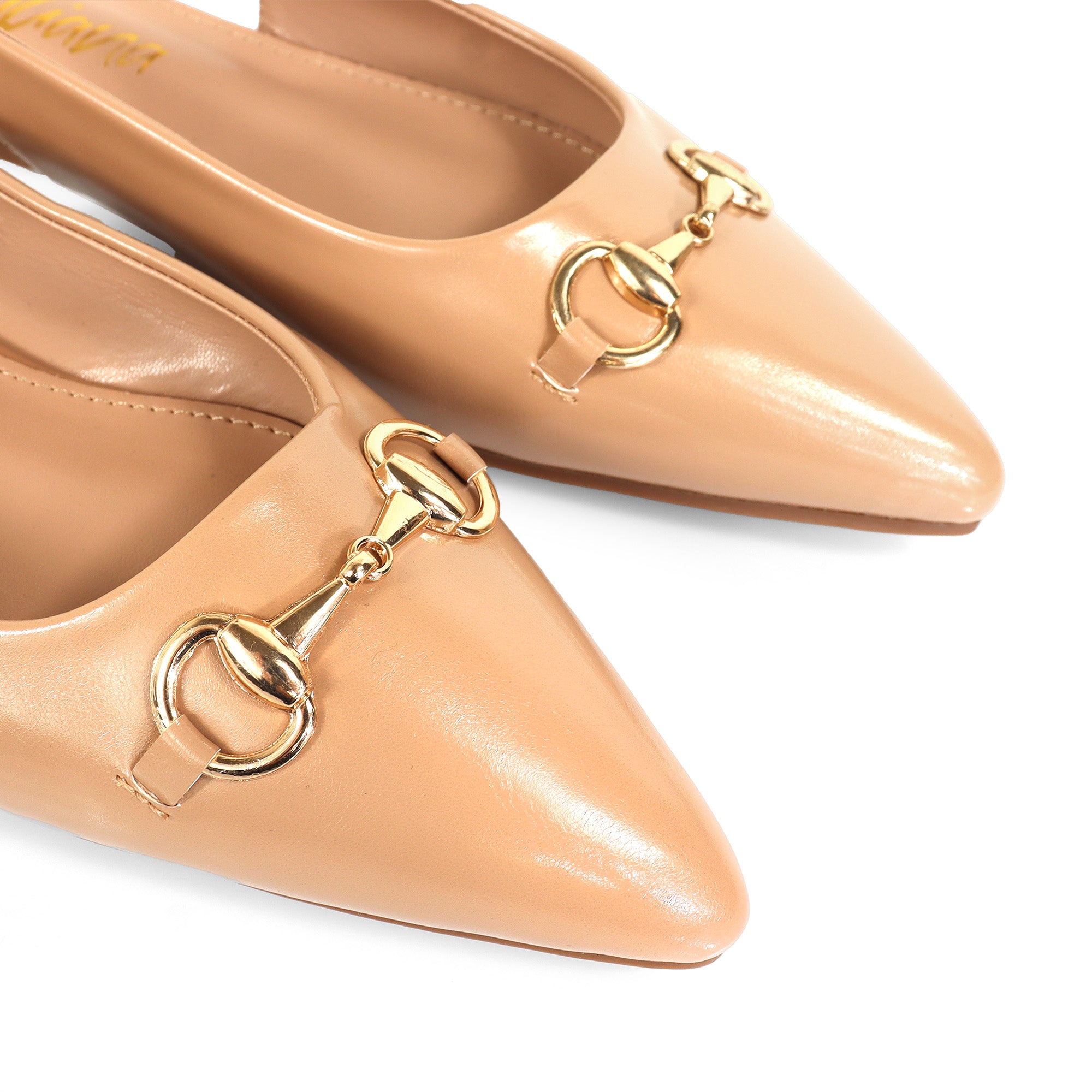 OHANA-55 POINTED HORSE BIT SLINGBACK W/ FLAT NUDE
