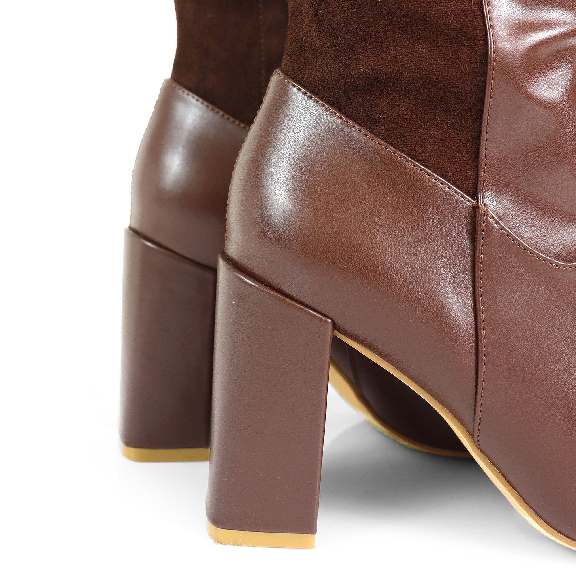 RAYE-1 KNEE HIGH STRETCHY BOOTS W/ BLOCK HEEL BROWN
