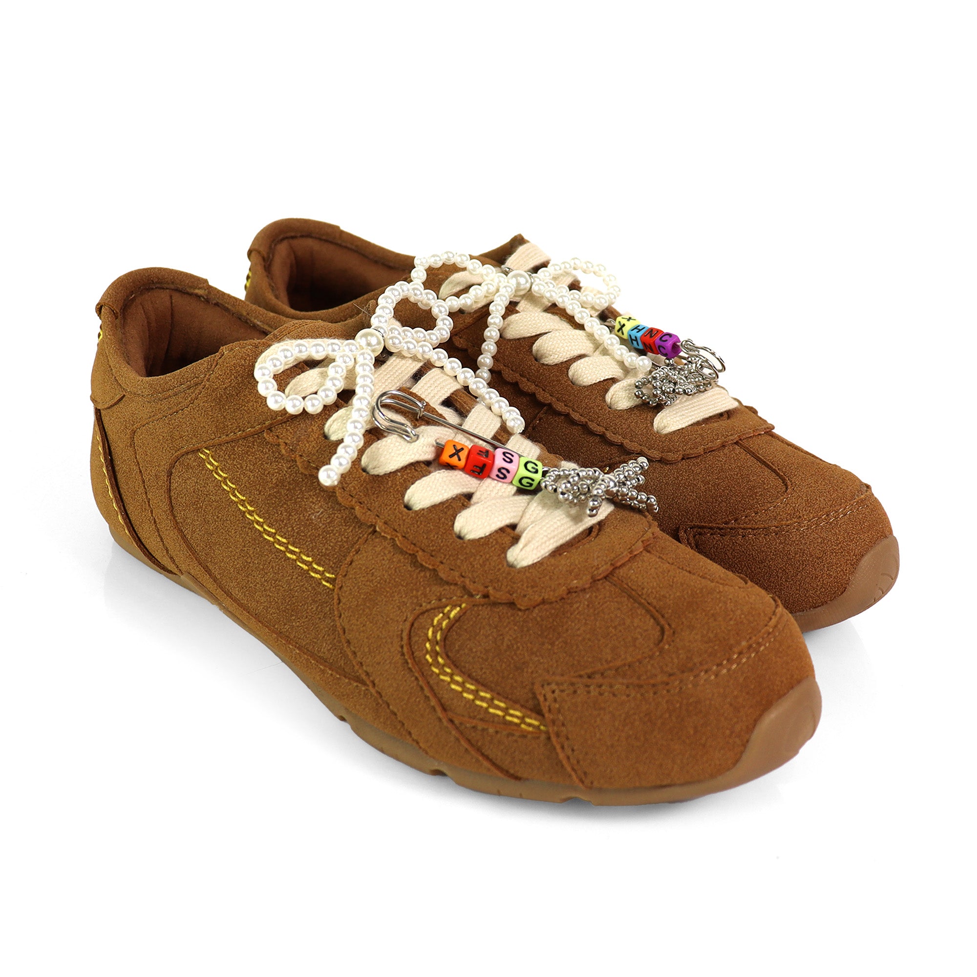 RIVEN-1 EMBELLISHED BOW KNOT CHARM BUNDLE W/ SNEAKER CAMEL