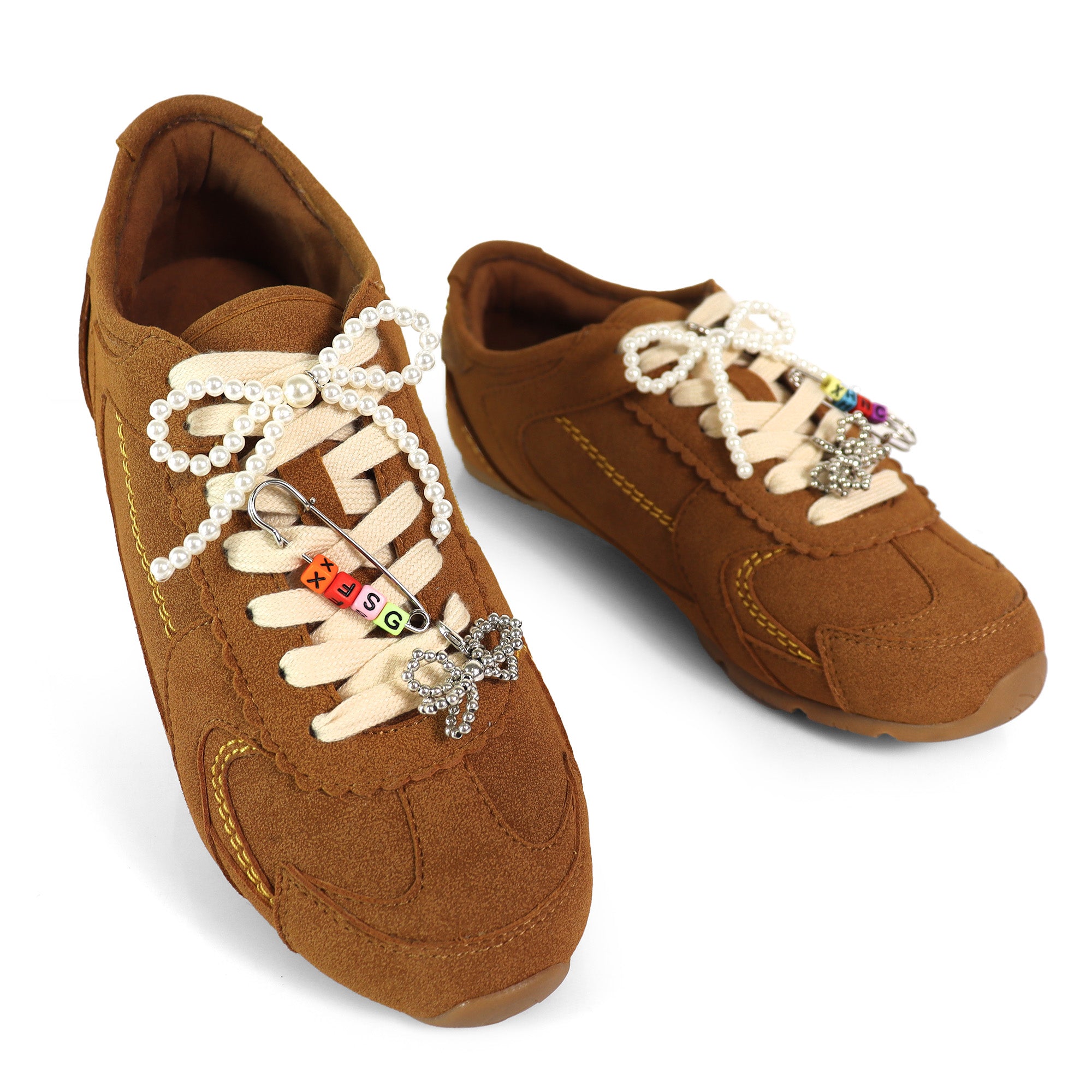 RIVEN-1 EMBELLISHED BOW KNOT CHARM BUNDLE W/ SNEAKER CAMEL