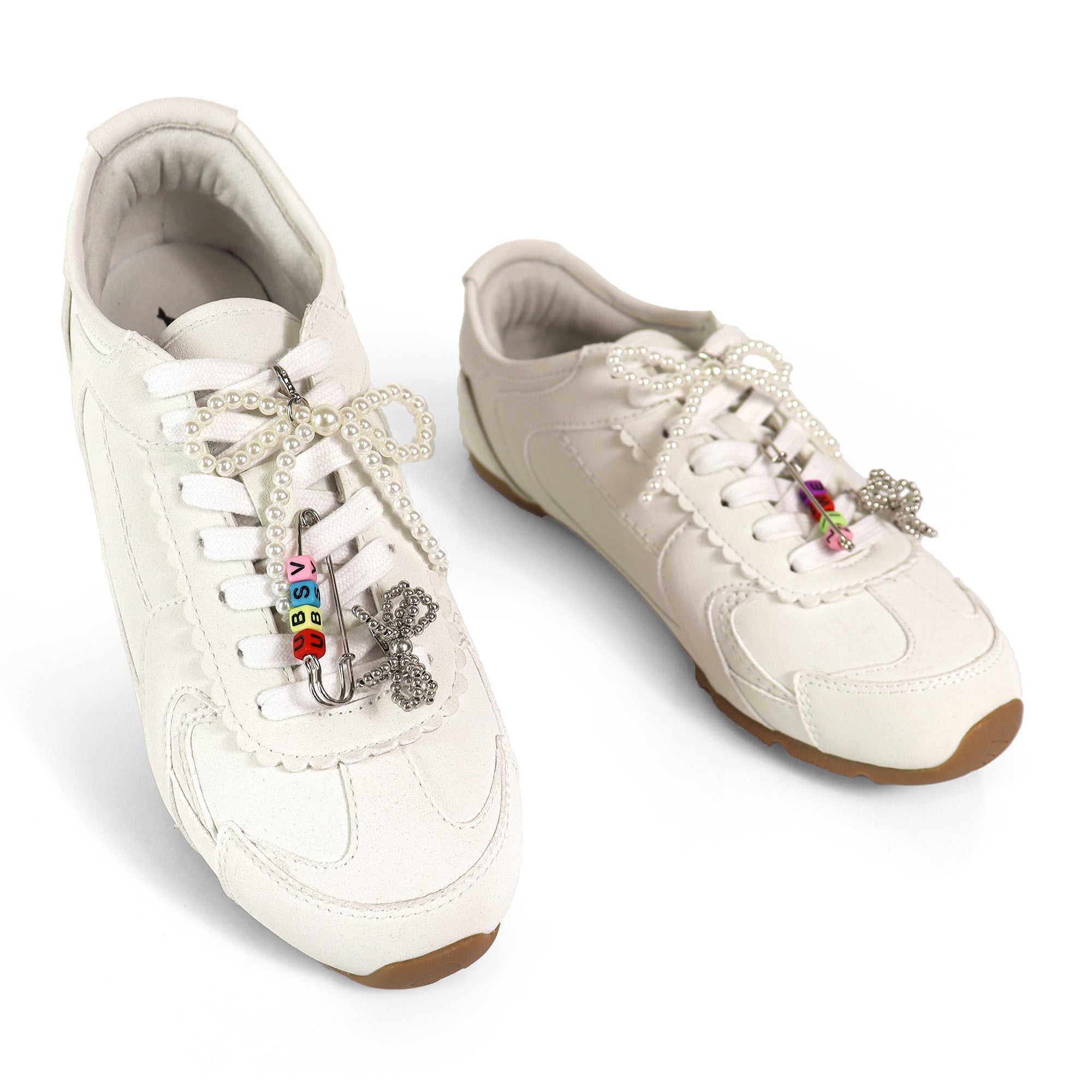 RIVEN-1 EMBELLISHED BOW KNOT CHARM BUNDLE W/ SNEAKER WHITE