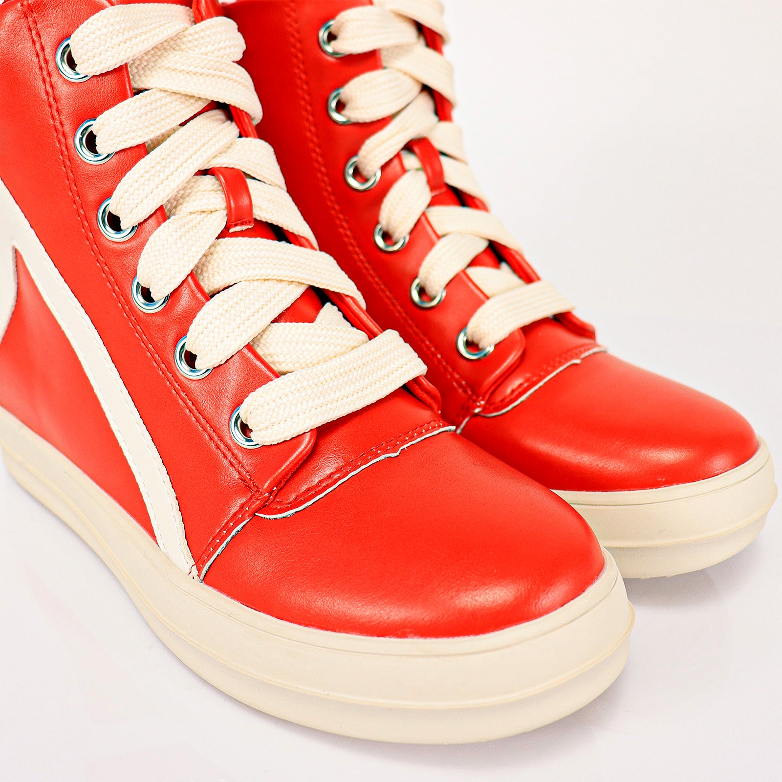 RUBY-1 EXTRUDED TONGUE DESIGN WIDE LACE SNEAKER-RED