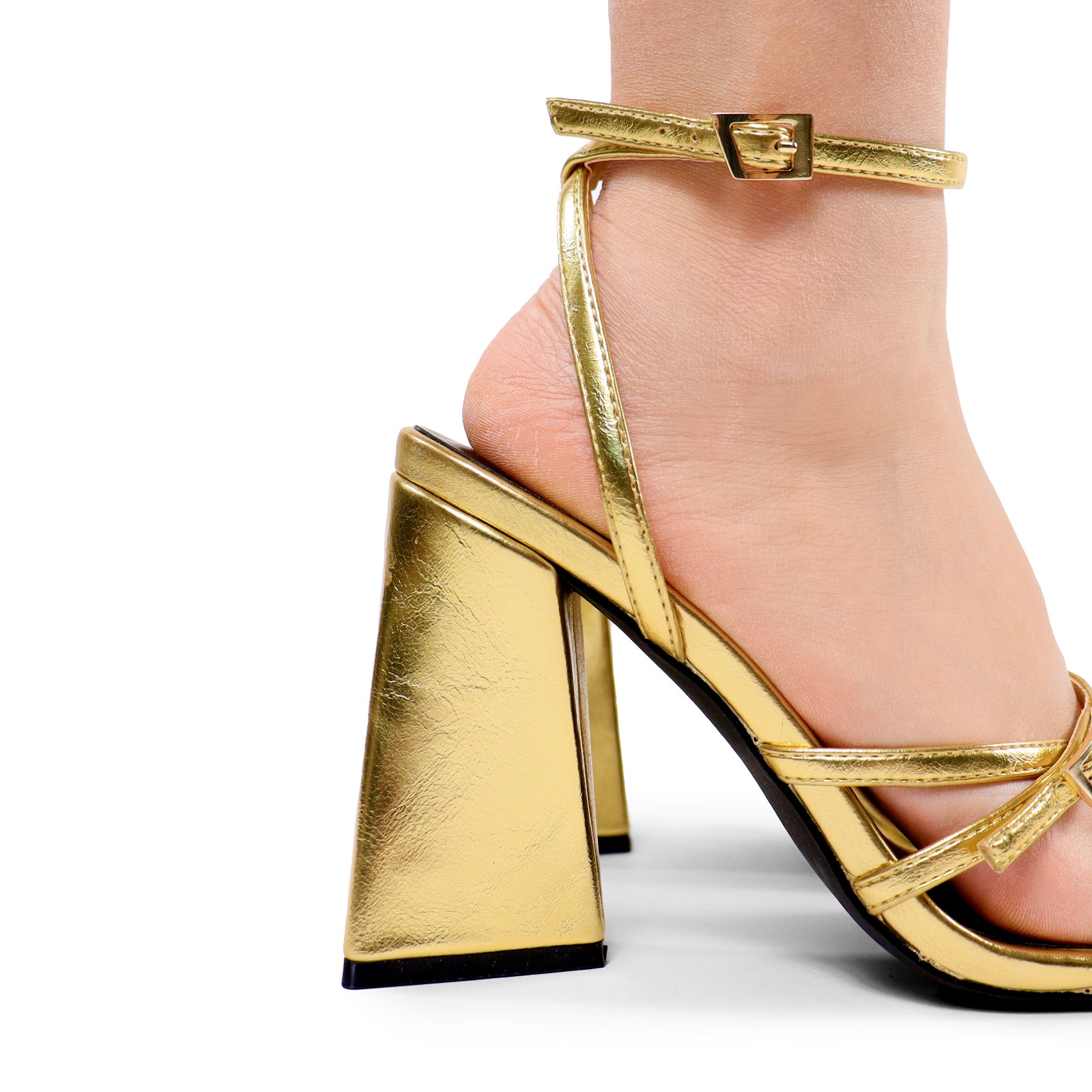 SABRINA-2 OPEN TOE BUCKLE STRAPPY TRANGEL CHUNKY HEEL-GOLD
