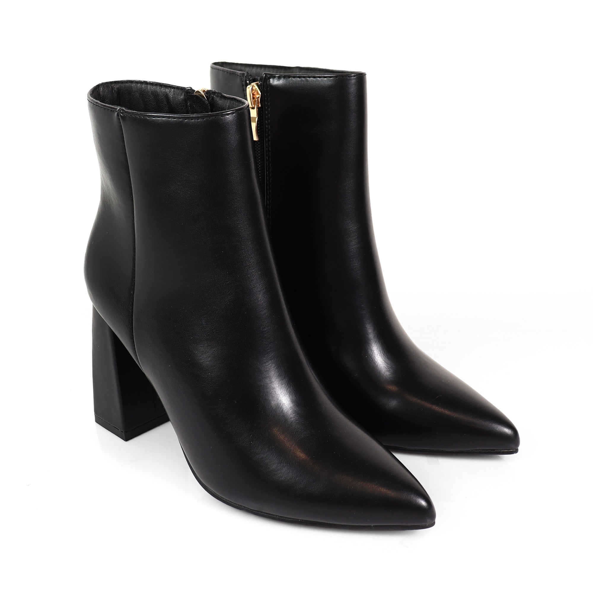 SIERRA-1 POINTED TOE ANKLE BOOT W/ TRAPEZOID HEEL BLACK