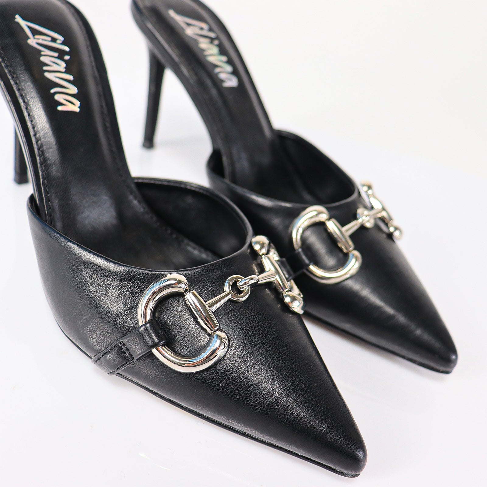 SILLA-9 POINTED TOE MID HEEL PUMP WITH BUCKLE-BLACK