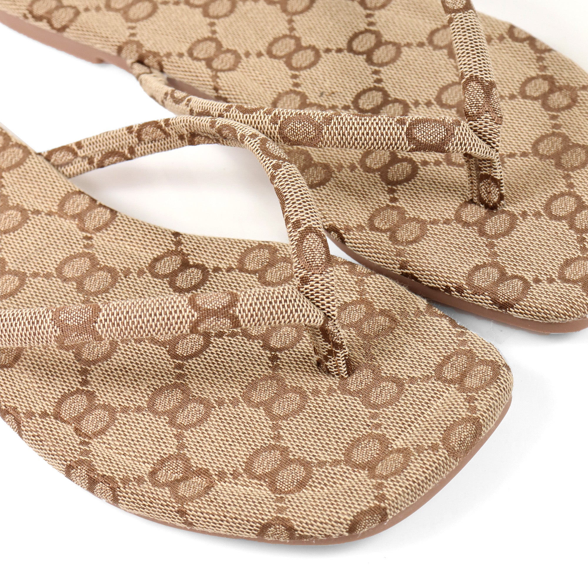 TALLULAH-1 THONG SLIDE MONOGRAM