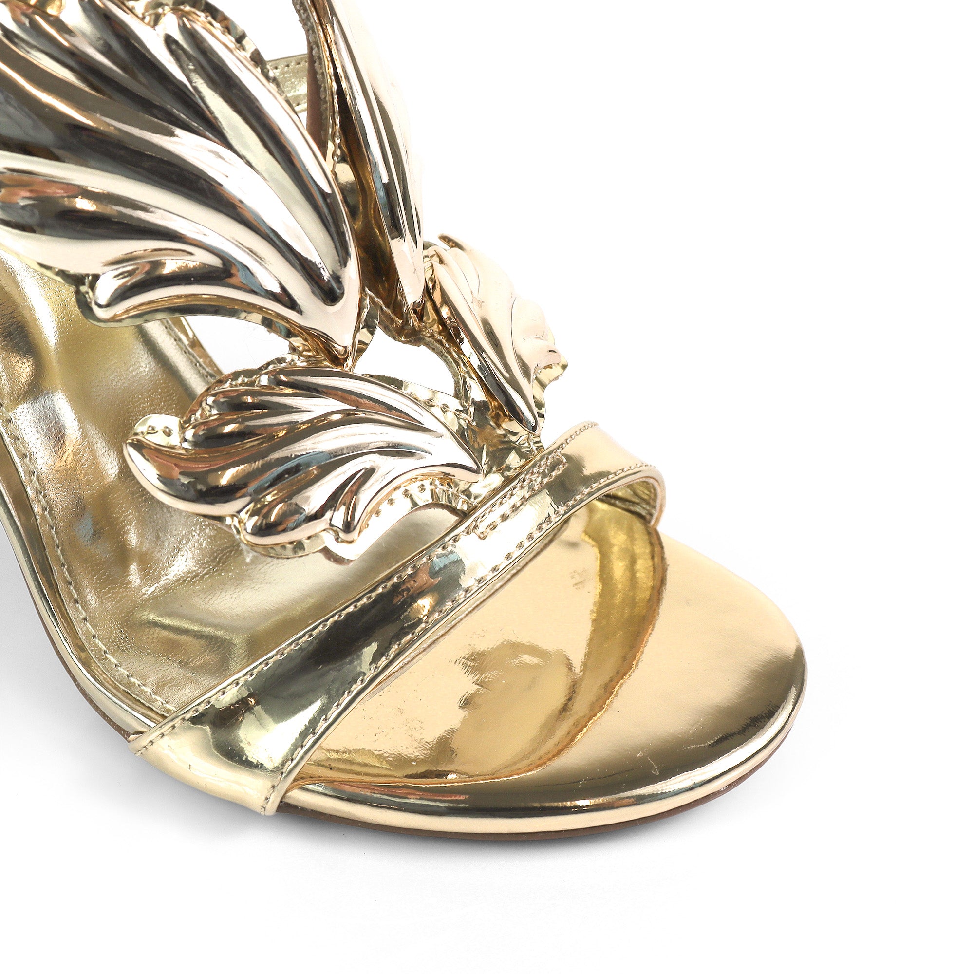 TISHA-151 HEEL WITH WING DESIGN GOLD