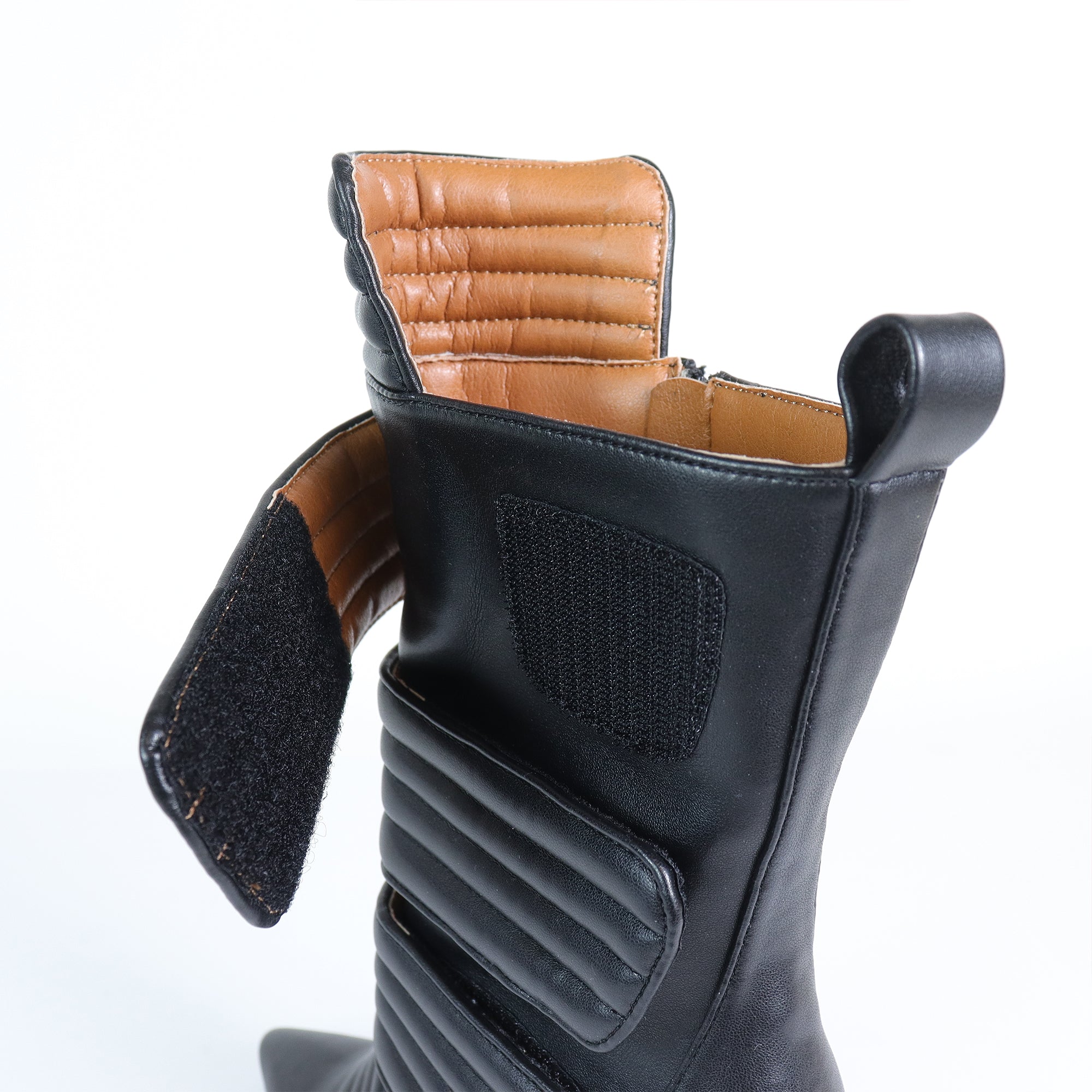 VITTO-130 POINTED TOE PANELBOOTIE W/ HEEL BLACK