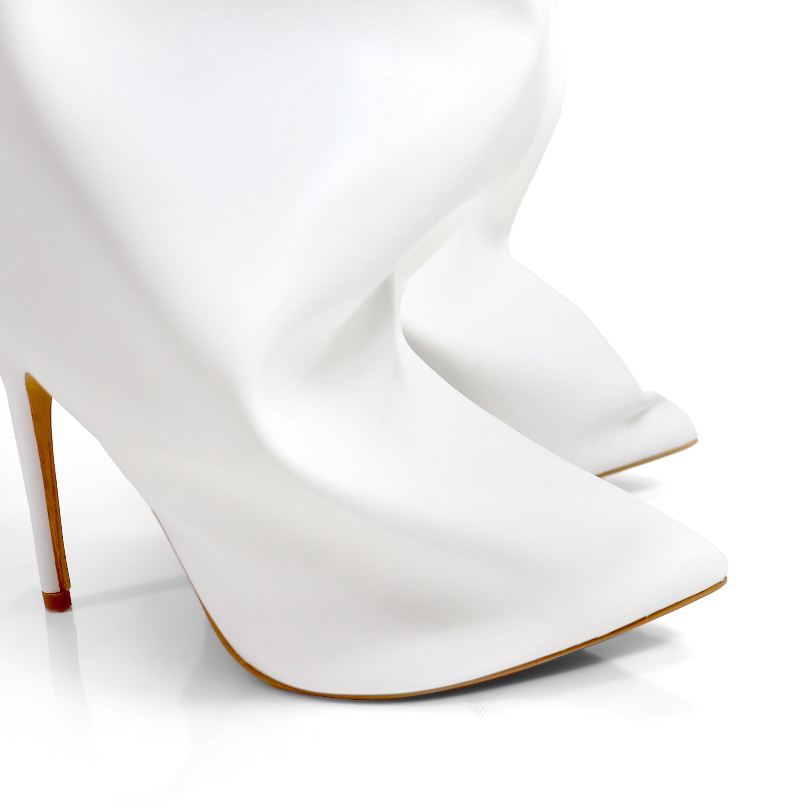 WANKA-1 POINTED TOE KNEE HIGH SLASH FLARE BOOTS W/ STILETTO HEEL WHITE