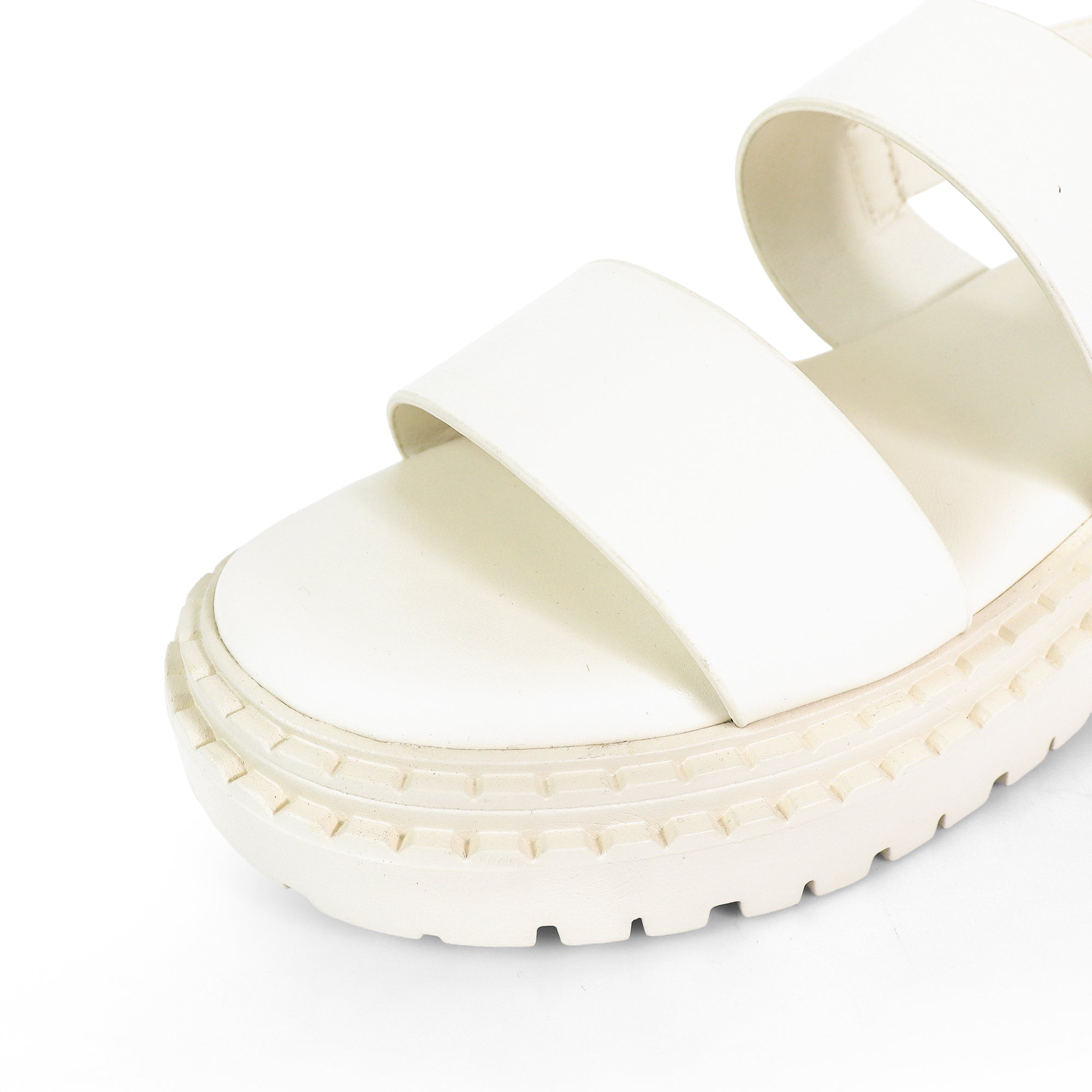 WENDY-2 CHUNCKY GLADIATOR PLATFORM SANDAL IVORY