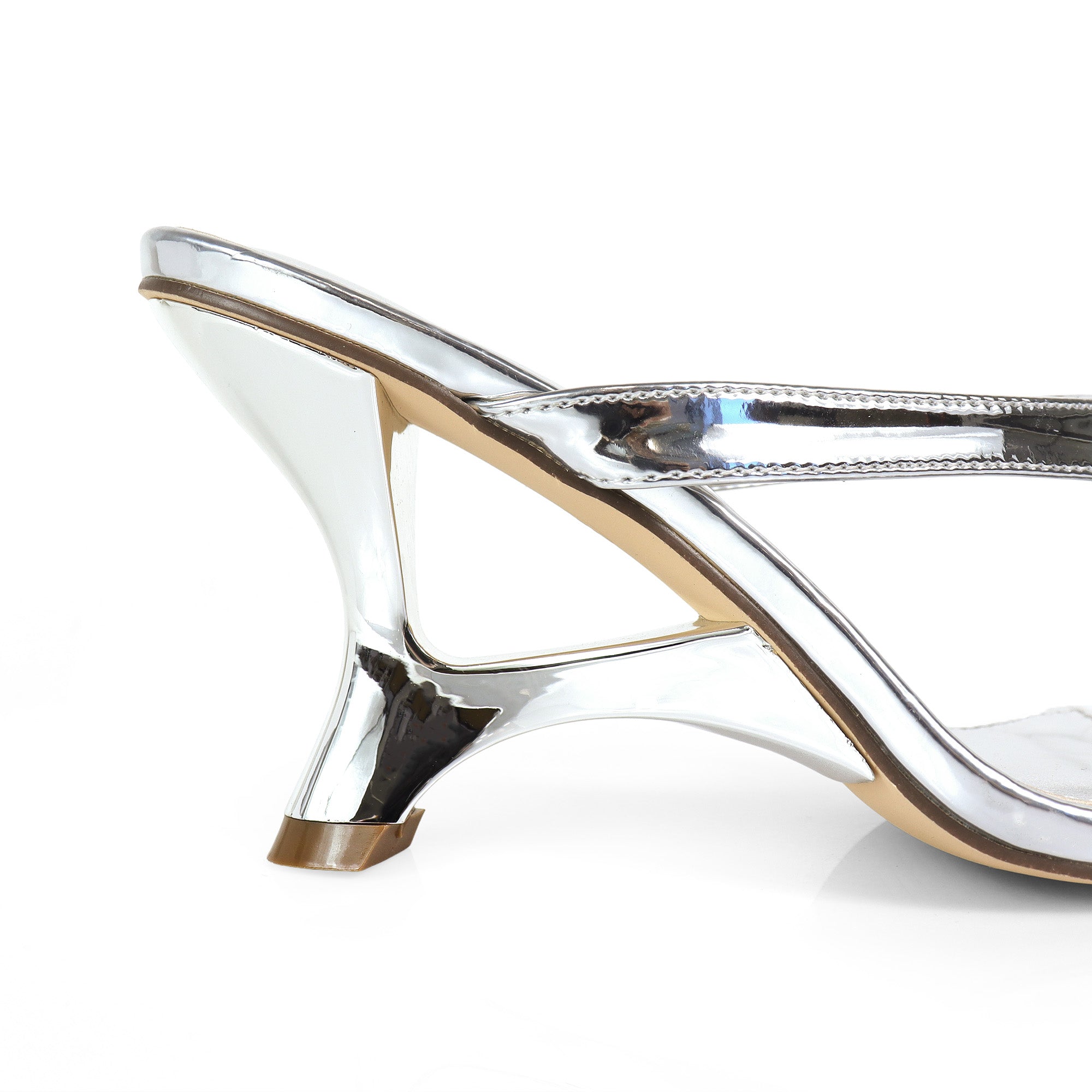 ZARRA-1 THONG W/ SPECIAL HEEL SILVER